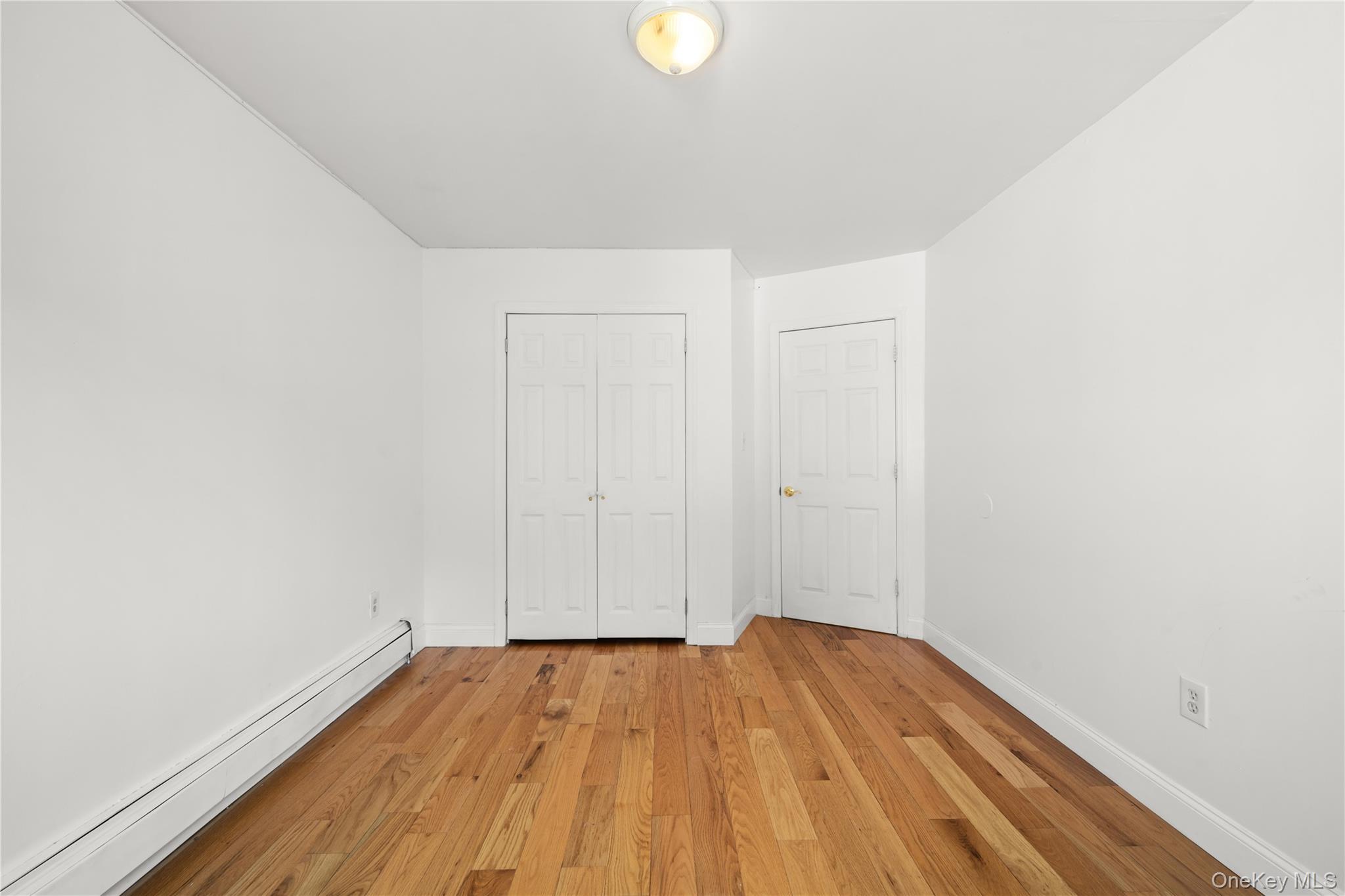Single Family 146th Avenue Queens, NY 11413, MLS-993524-8