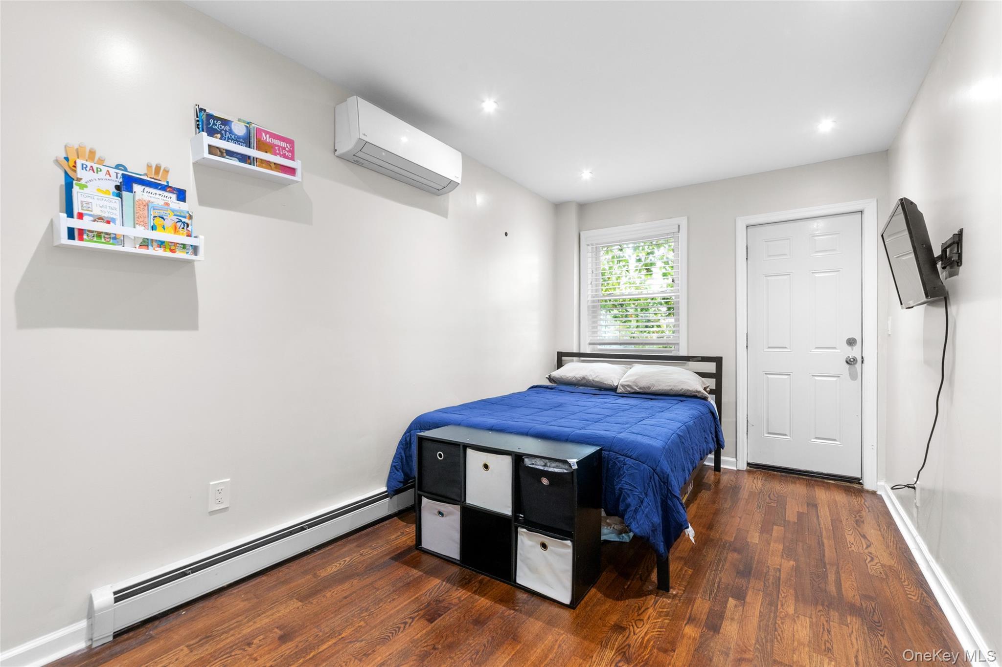 Single Family 93rd  Brooklyn, NY 11212, MLS-993544-5