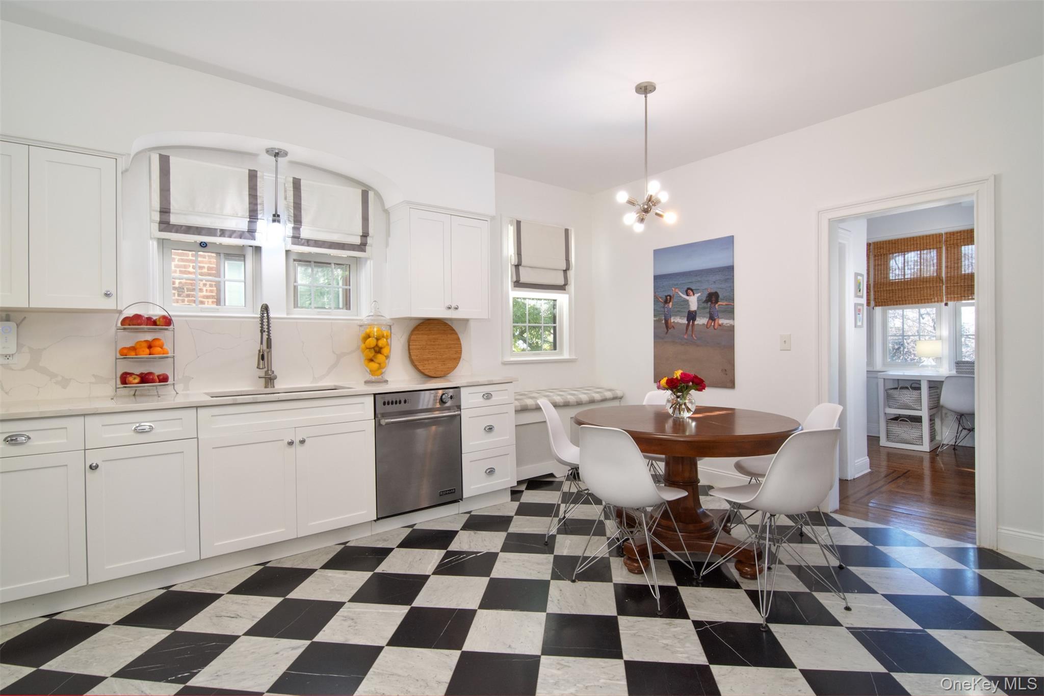 Single Family Kneeland Avenue Westchester County, NY 10705, MLS-993557-18