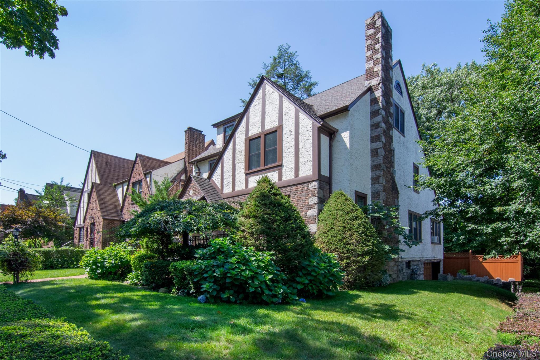 Single Family Kneeland Avenue Westchester County, NY 10705, MLS-993557-2
