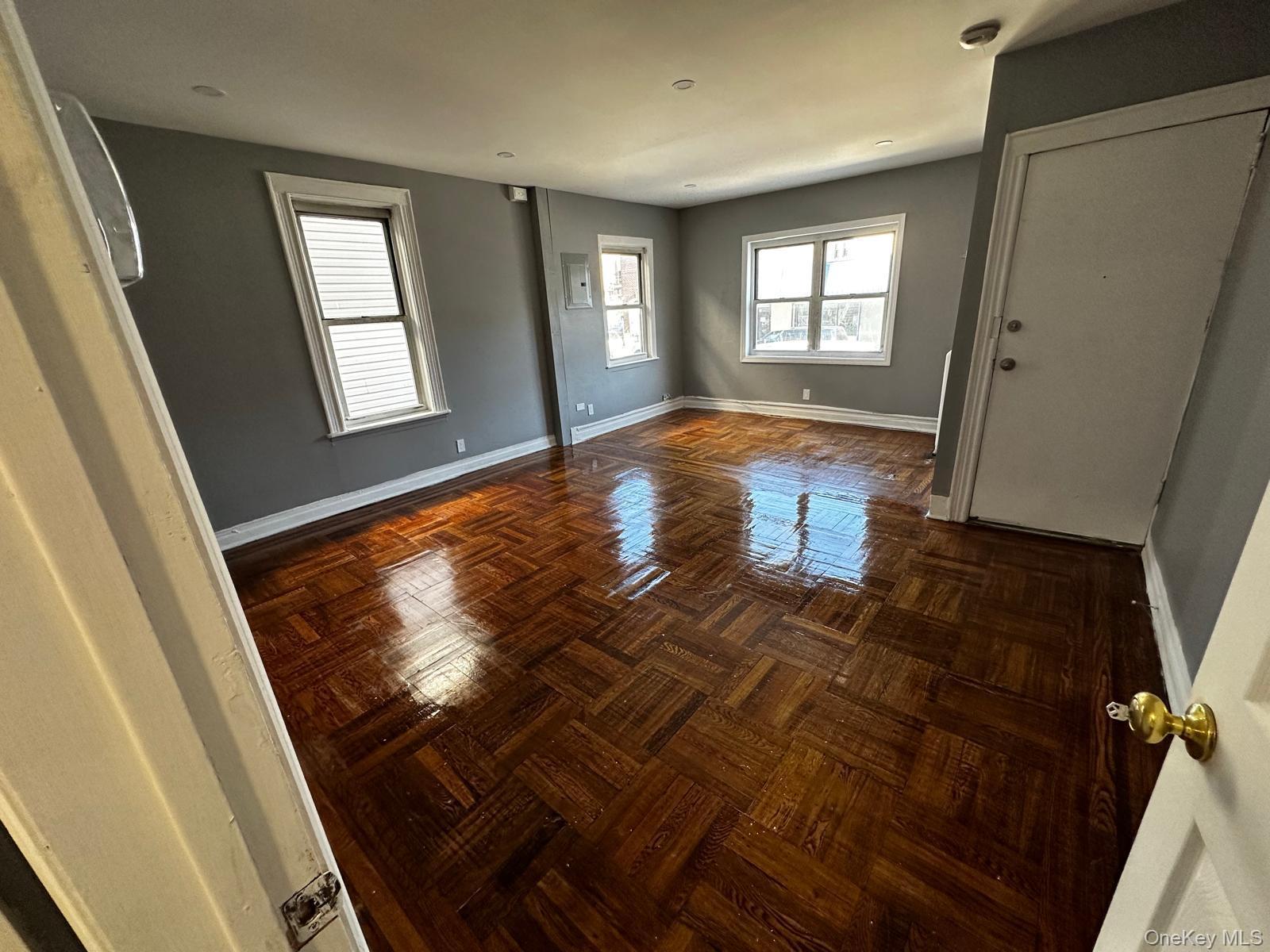 Single Family Holland  Bronx, NY 10467, MLS-993580-12