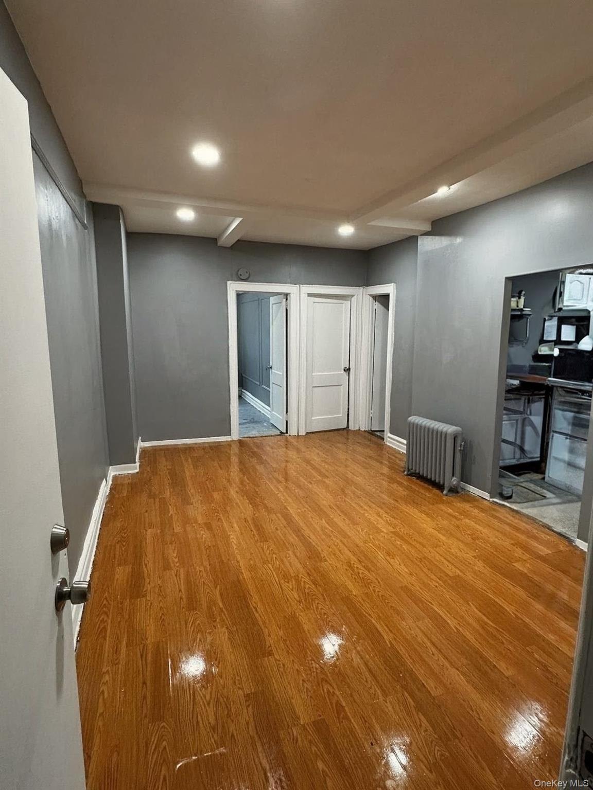 Single Family Holland  Bronx, NY 10467, MLS-993580-20