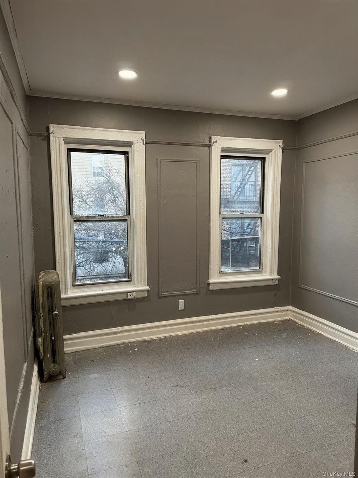 Single Family Holland  Bronx, NY 10467, MLS-993580-5
