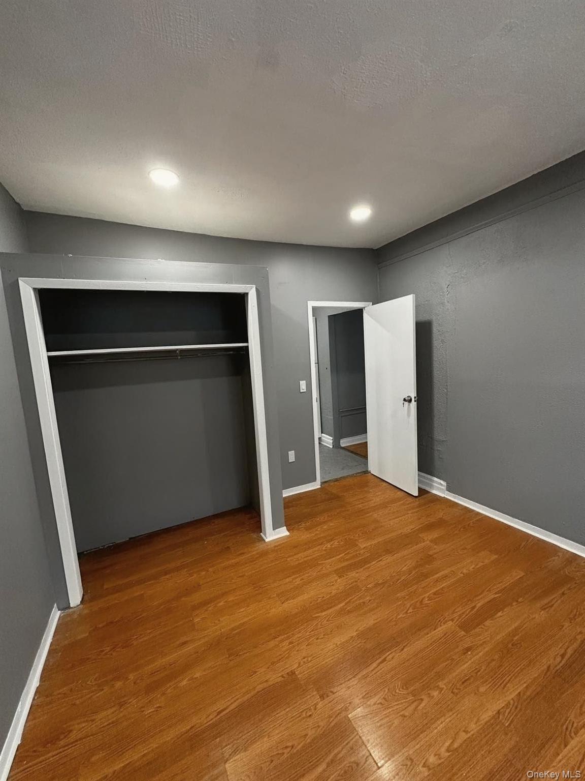 Single Family Holland  Bronx, NY 10467, MLS-993580-9