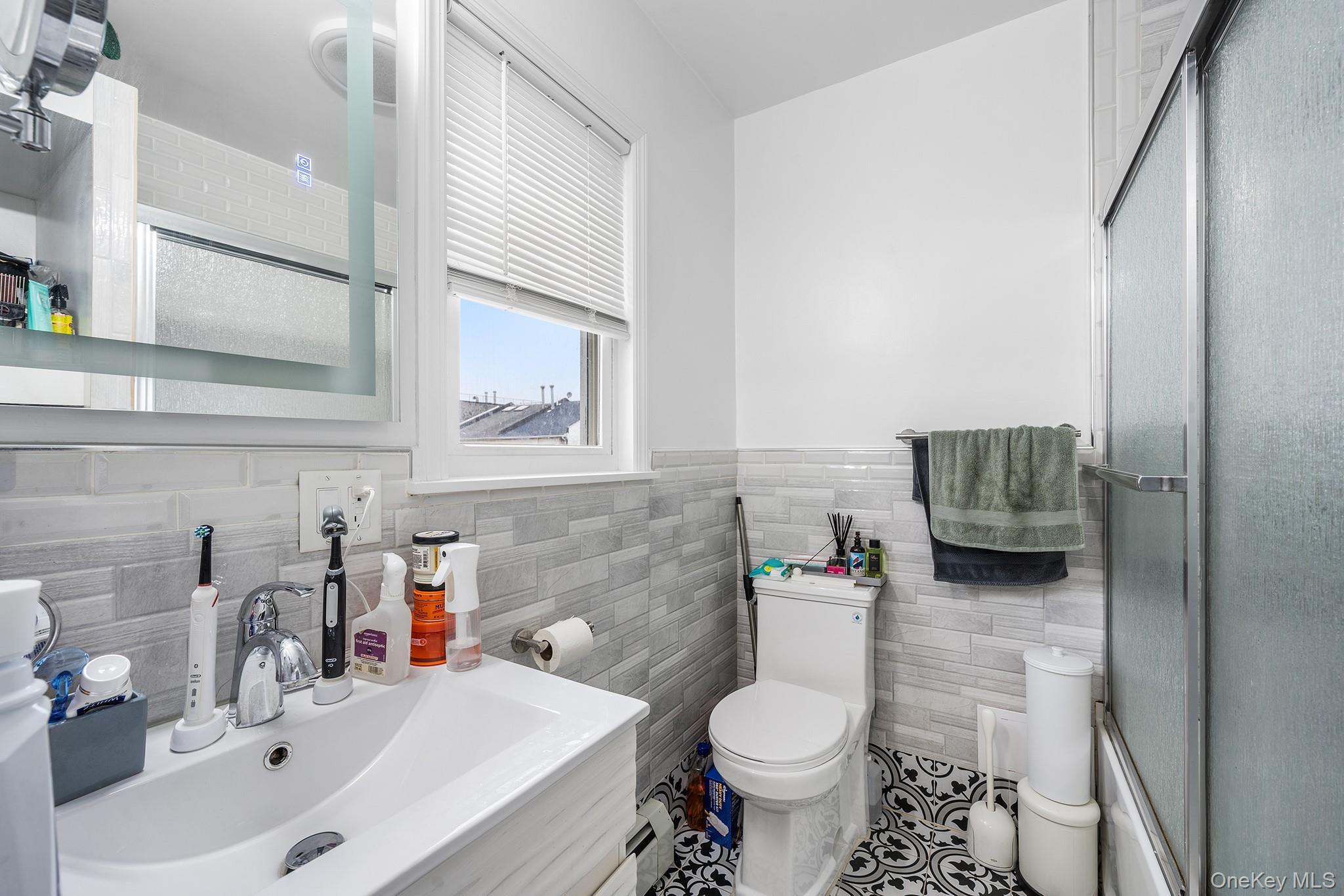 Single Family Beach 27th Queens, NY 11691, MLS-993605-14