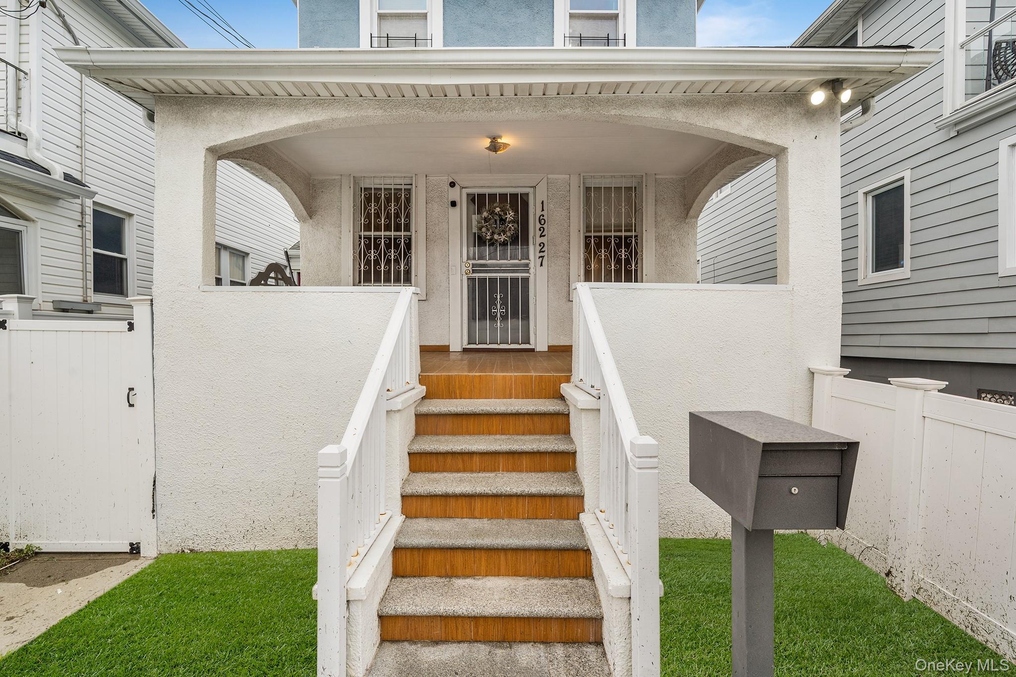 Single Family Beach 27th Queens, NY 11691, MLS-993605-2