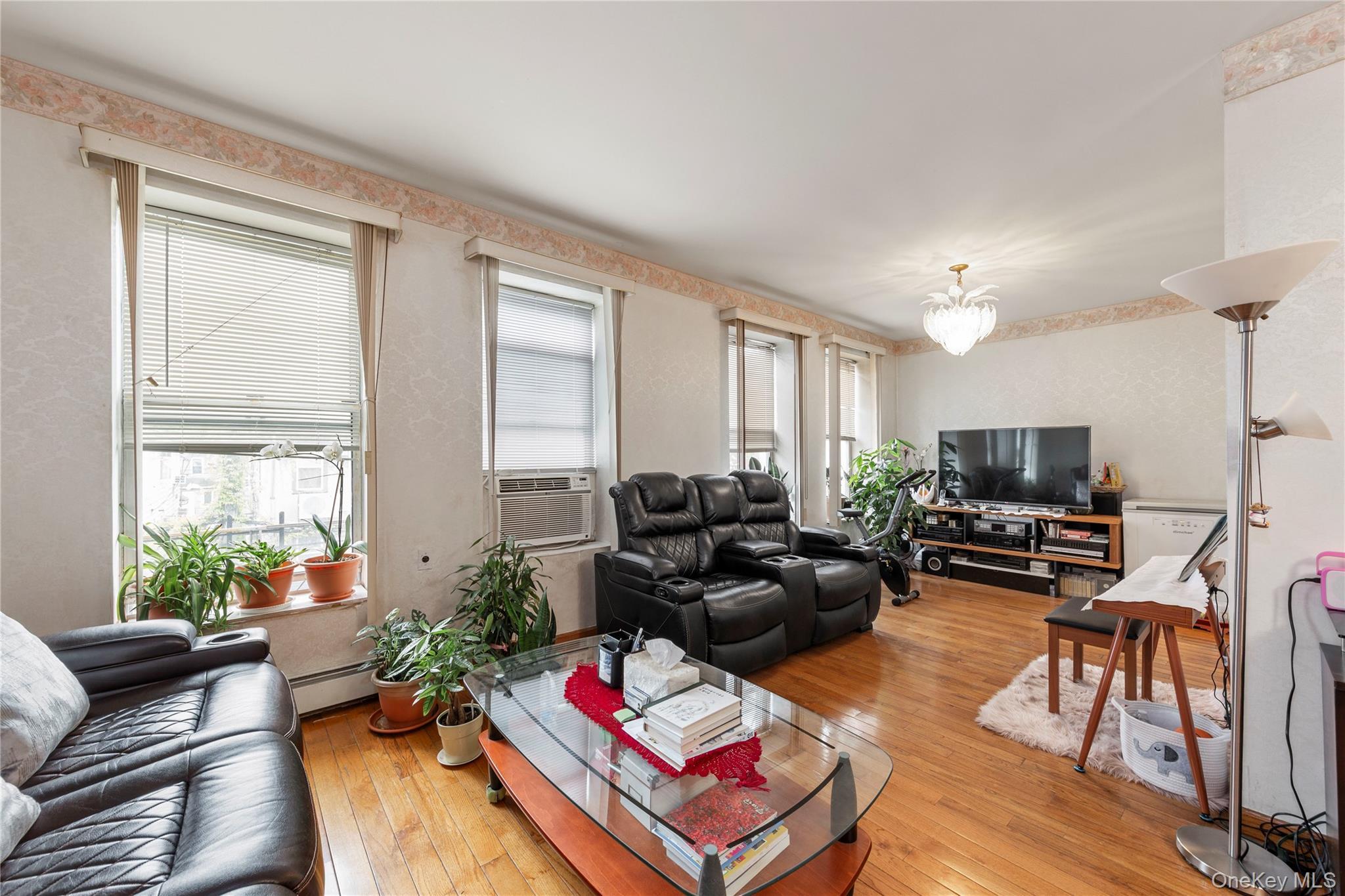 Single Family E 14th Street Brooklyn, NY 11229, MLS-993621-2