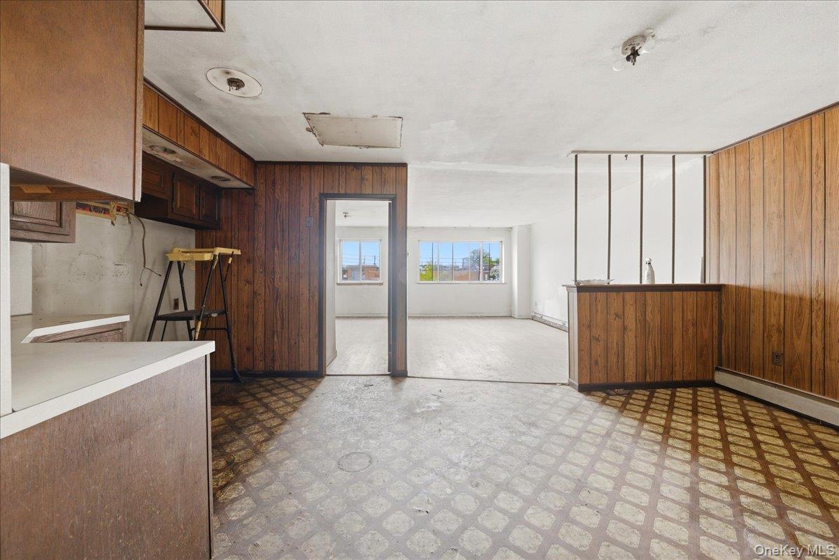 Single Family 222nd  Bronx, NY 10469, MLS-993625-11
