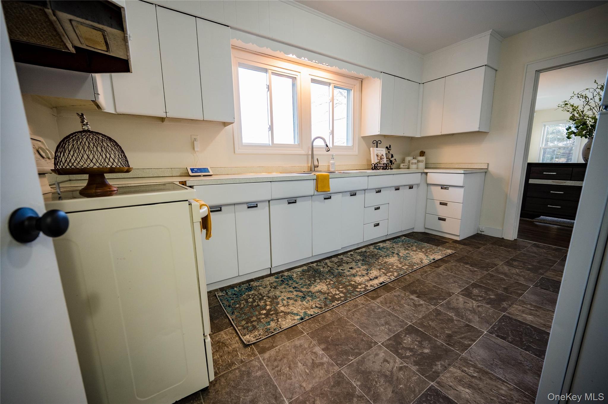 Single Family Old Oneida  Out Of Area, NY 13440, MLS-993633-10