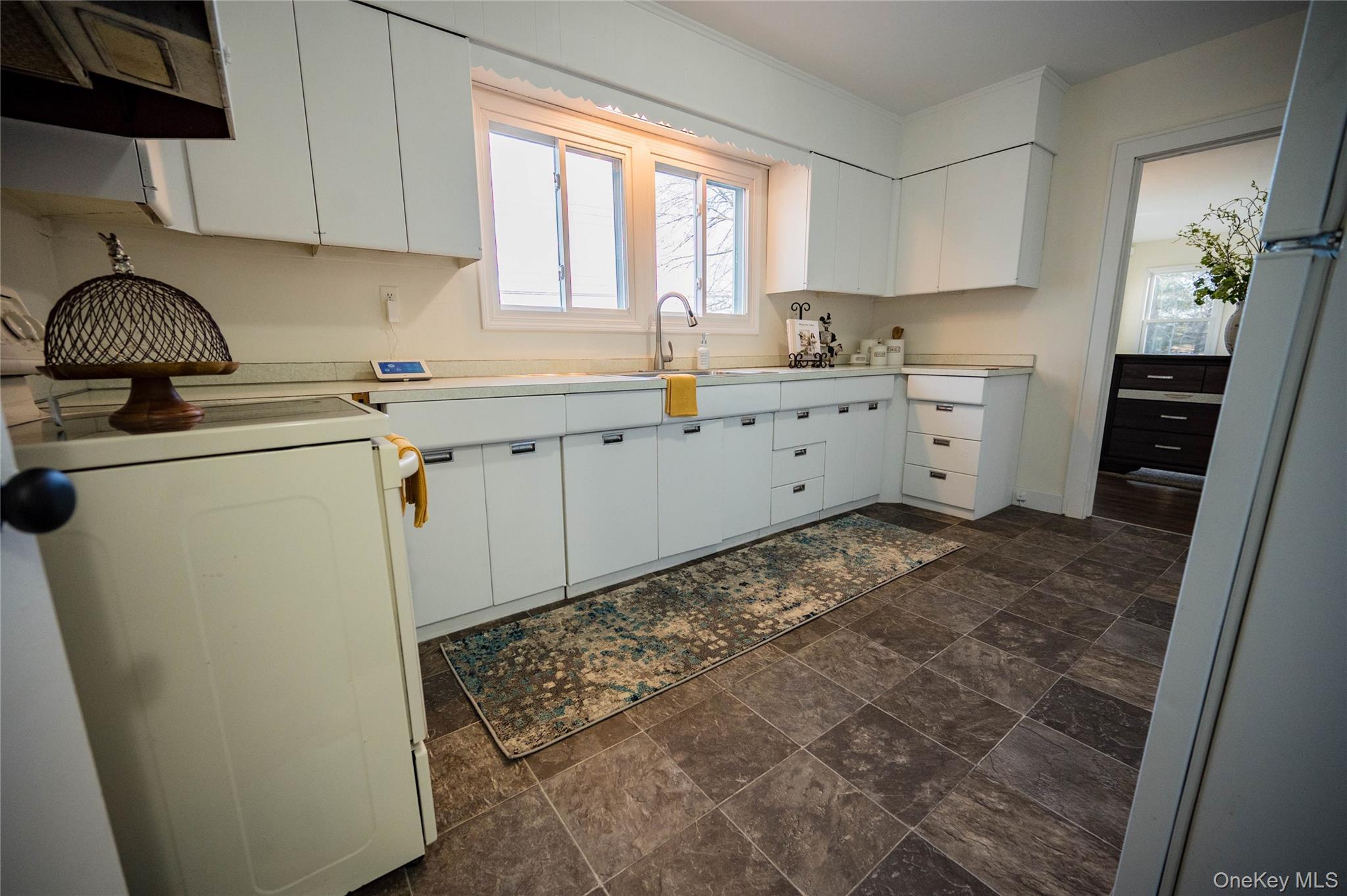 Single Family Old Oneida  Out Of Area, NY 13440, MLS-993633-12