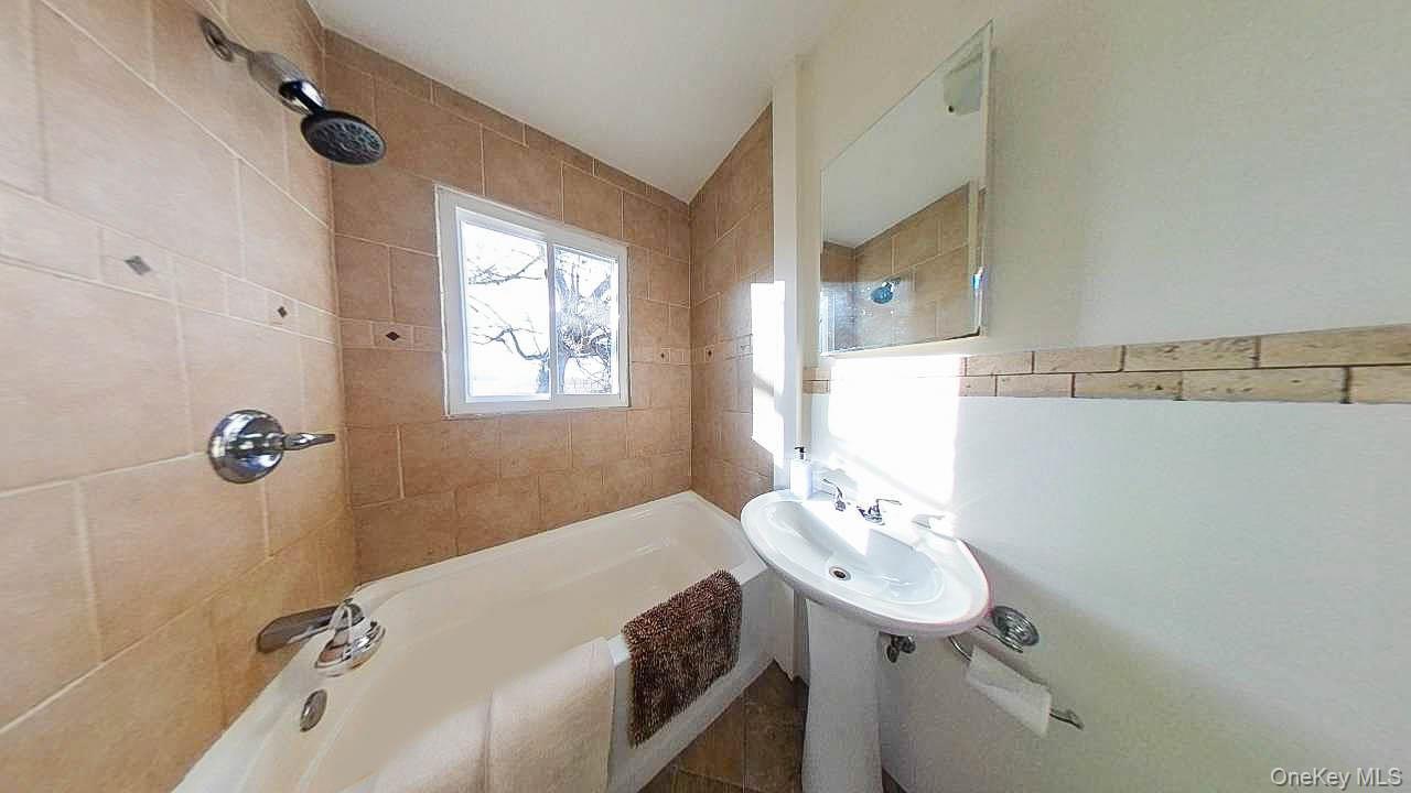 Single Family Old Oneida  Out Of Area, NY 13440, MLS-993633-19