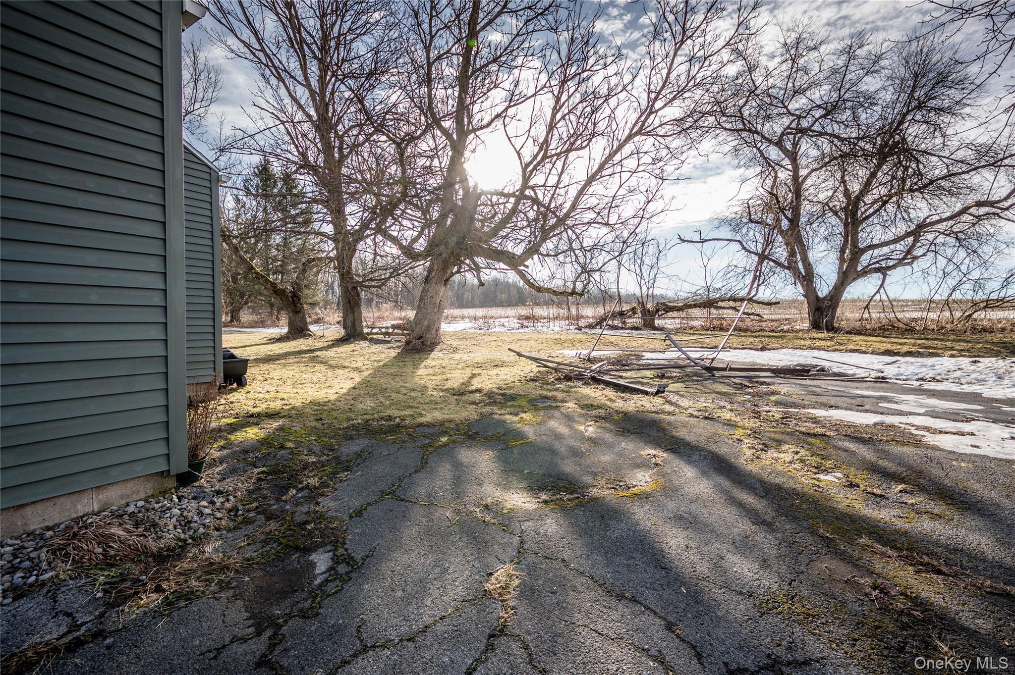 Single Family Old Oneida  Out Of Area, NY 13440, MLS-993633-27