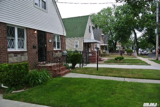 Single Family 196th Queens, NY 11413, MLS-993660-2