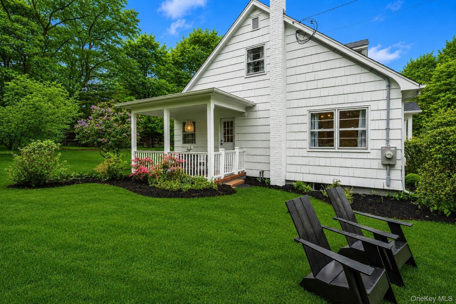 Single Family Cases Lane  Suffolk County, NY 11935, MLS-993662-28