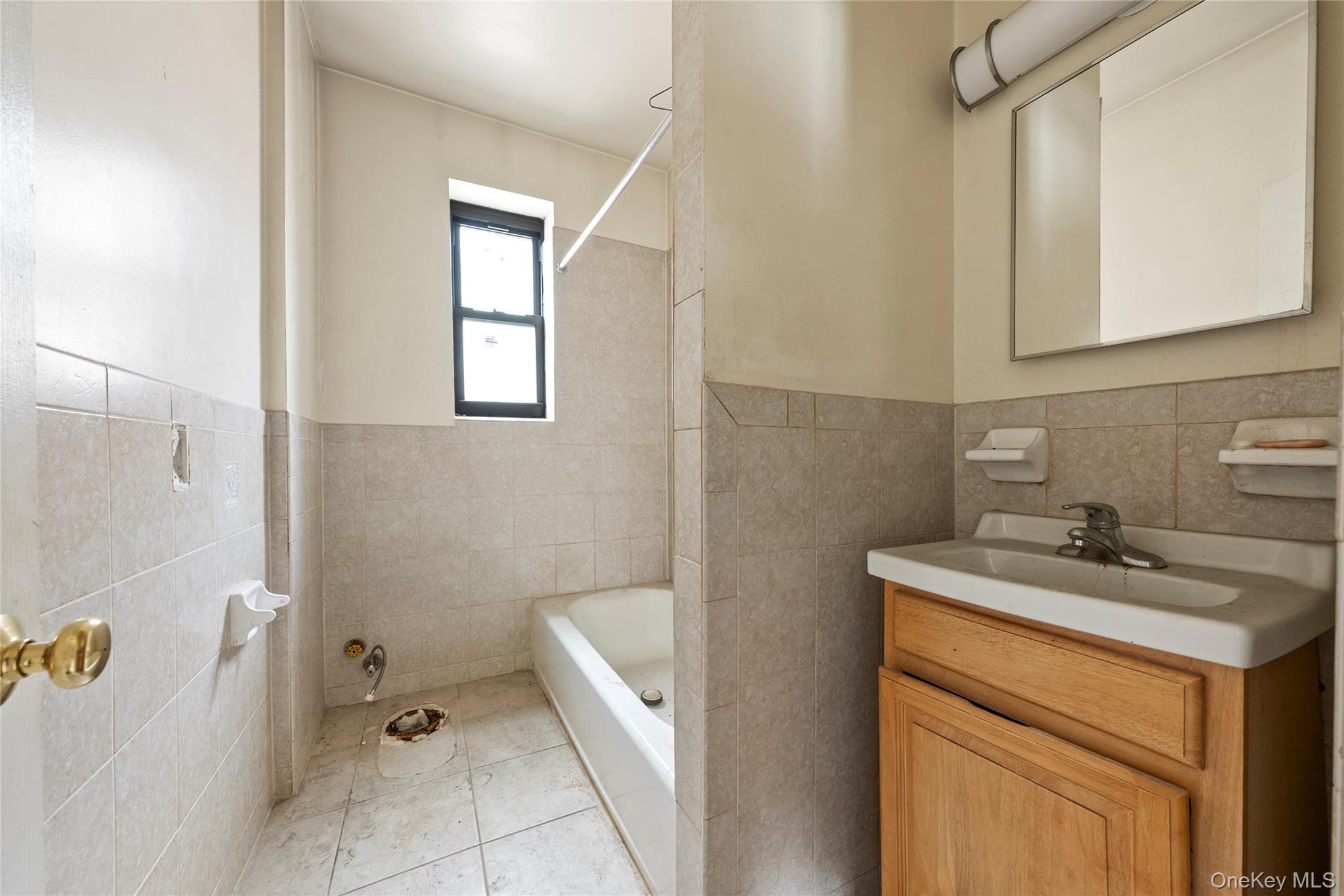 Coop Nelson Avenue Bronx, NY 10453, MLS-993711-8