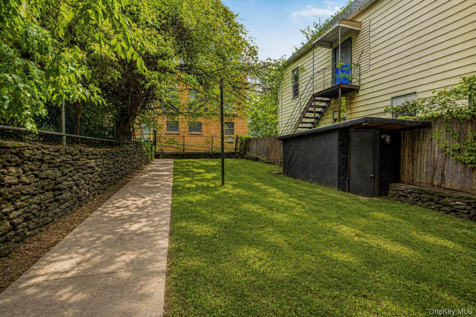 Single Family Summit  Bronx, NY 10463, MLS-993747-2