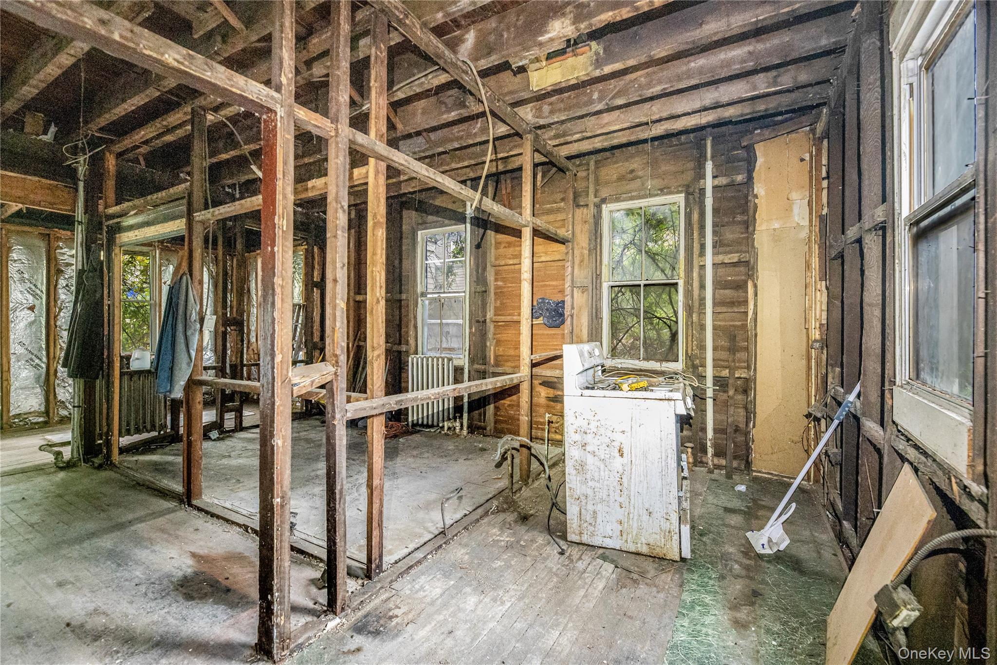 Single Family Summit  Bronx, NY 10463, MLS-993747-7