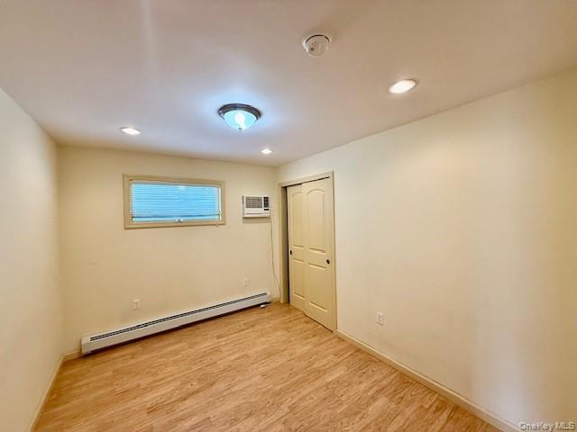 Single Family Cross Bay Queens, NY 11693, MLS-993754-7