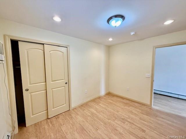 Single Family Cross Bay Queens, NY 11693, MLS-993754-8