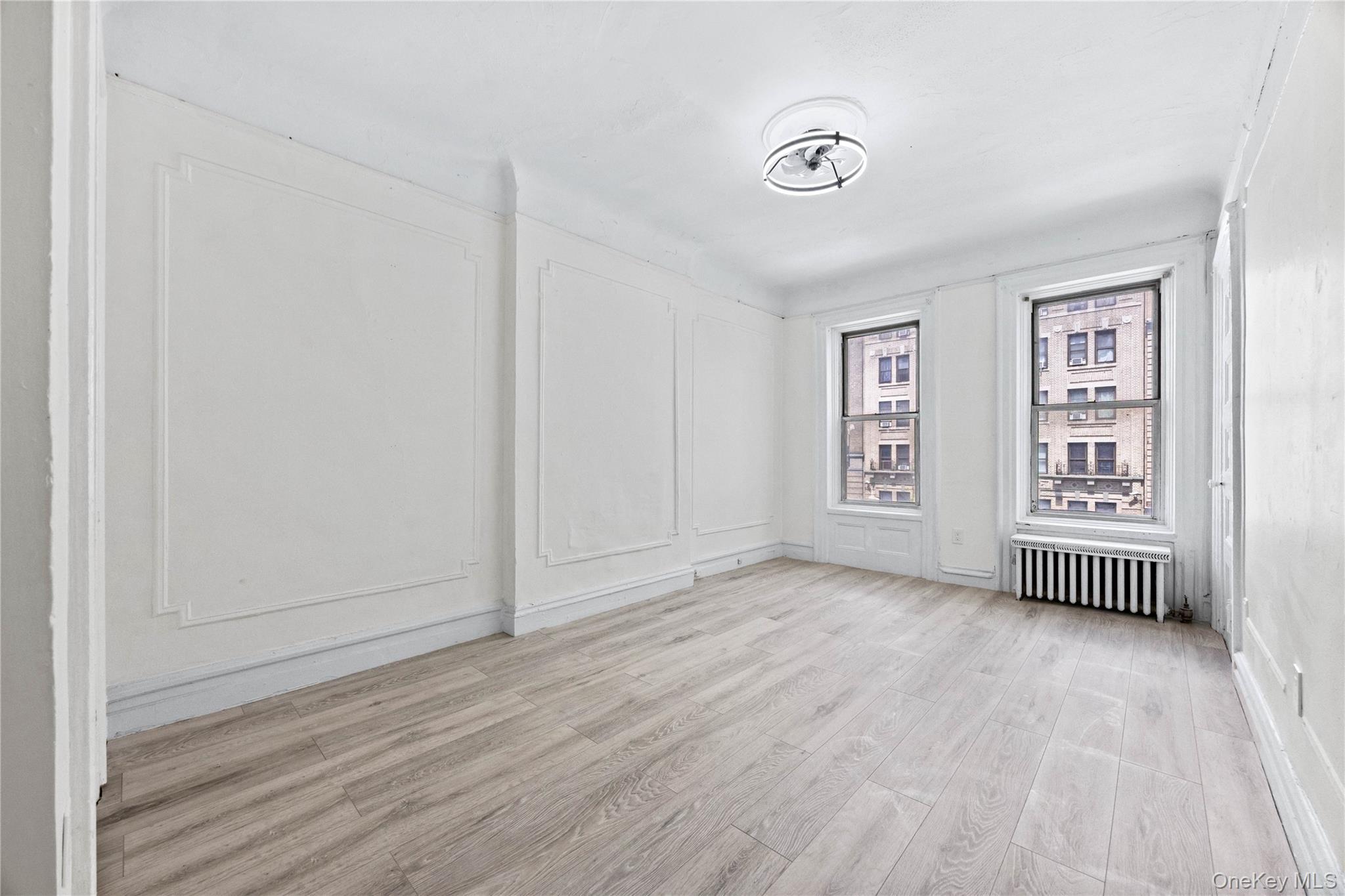 Single Family 175th  Manhattan, NY 10033, MLS-993798-14