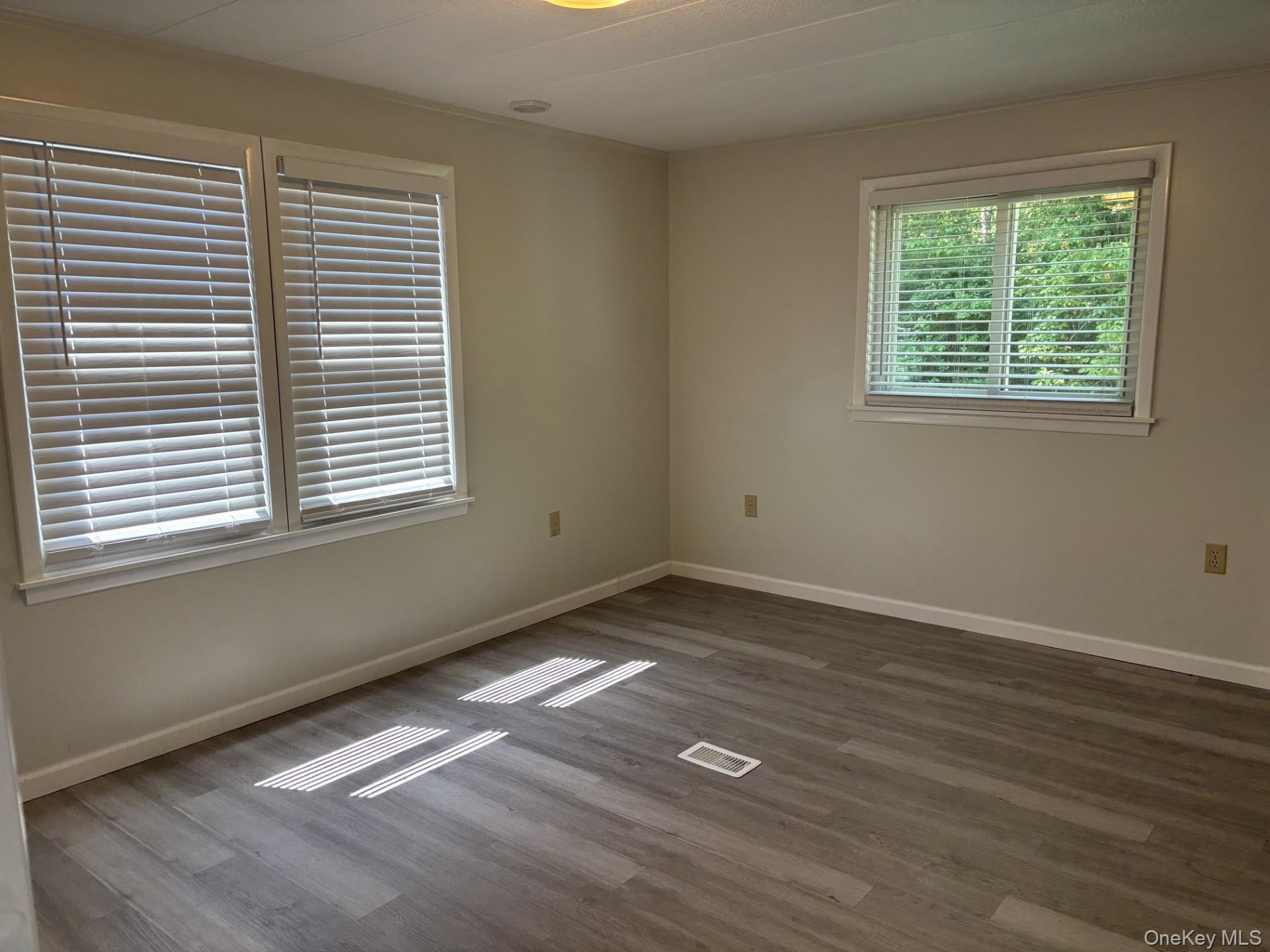 Single Family West Lane Suffolk County, NY 11901, MLS-993806-12