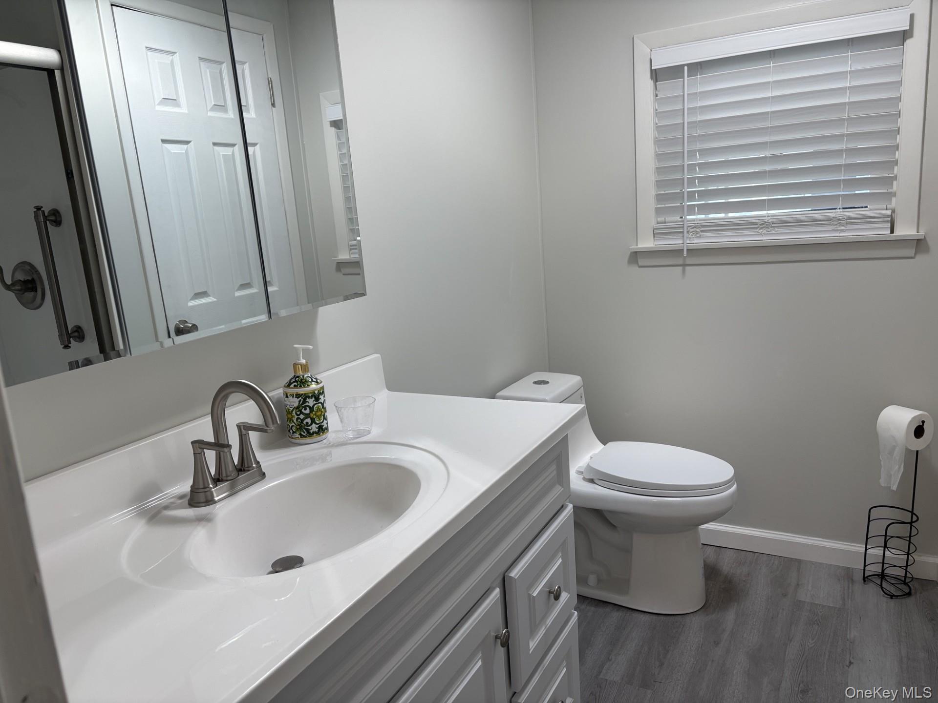 Single Family West Lane Suffolk County, NY 11901, MLS-993806-24