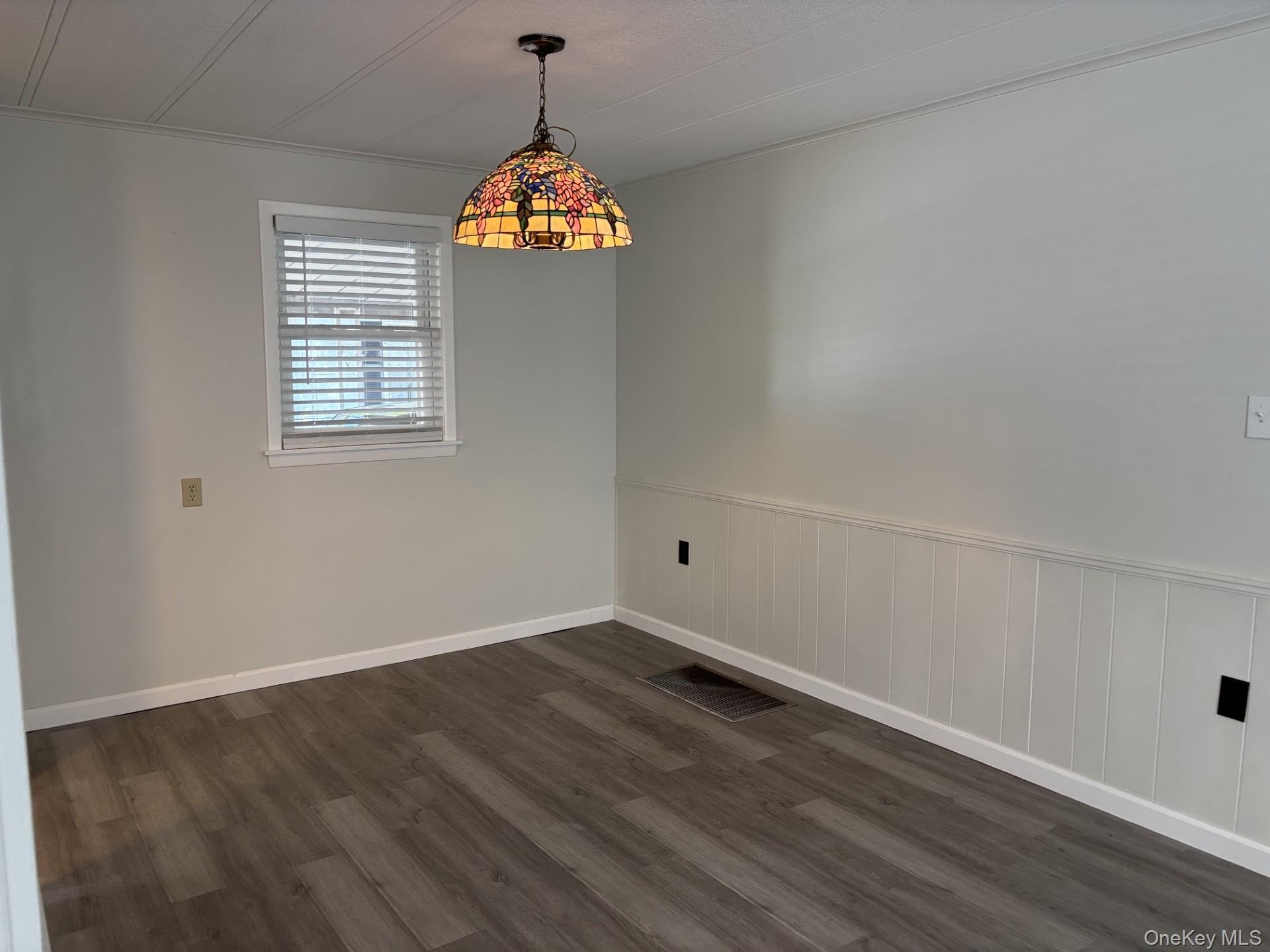Single Family West Lane Suffolk County, NY 11901, MLS-993806-6