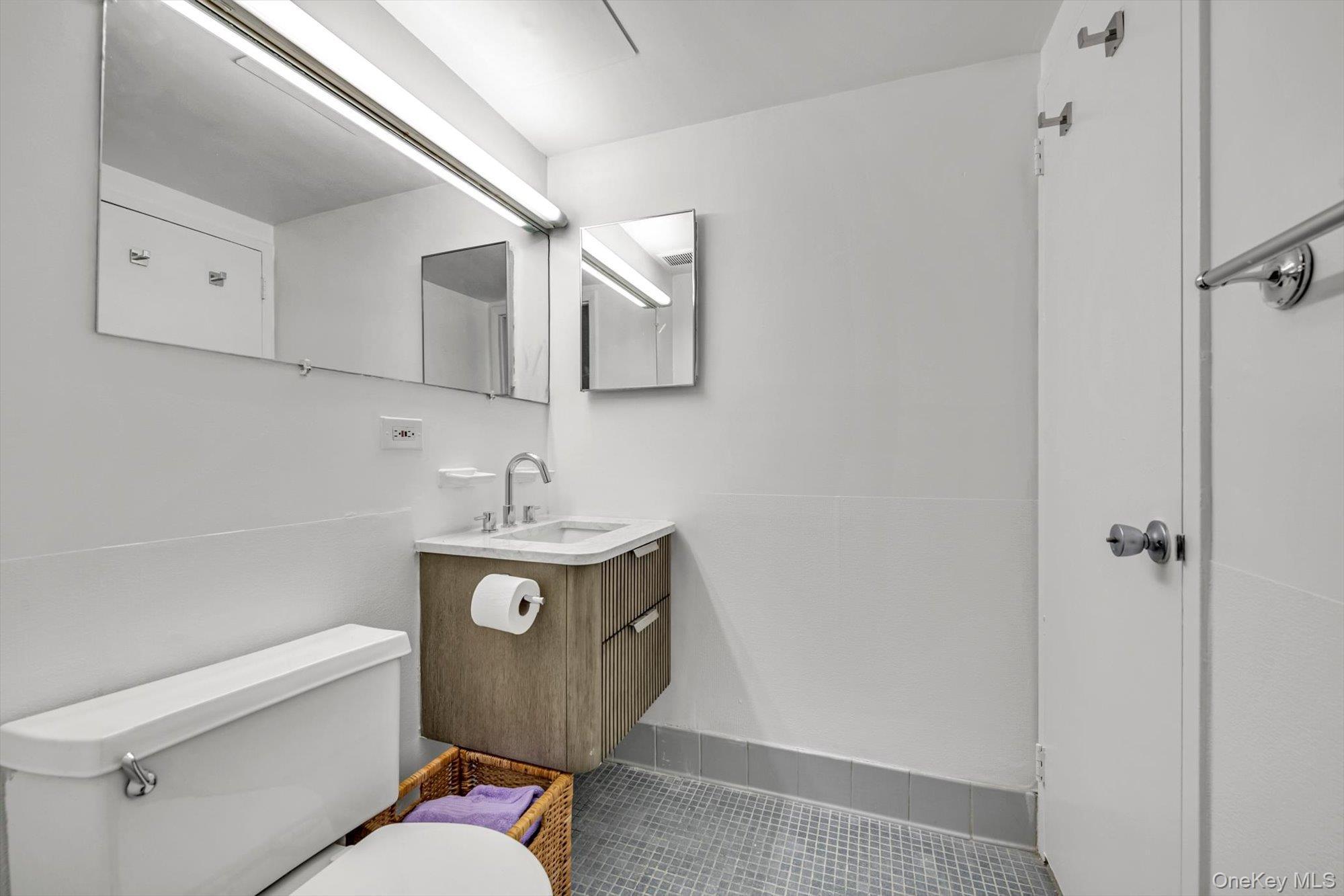 Coop Bleecker  Manhattan, NY 10012, MLS-993823-25