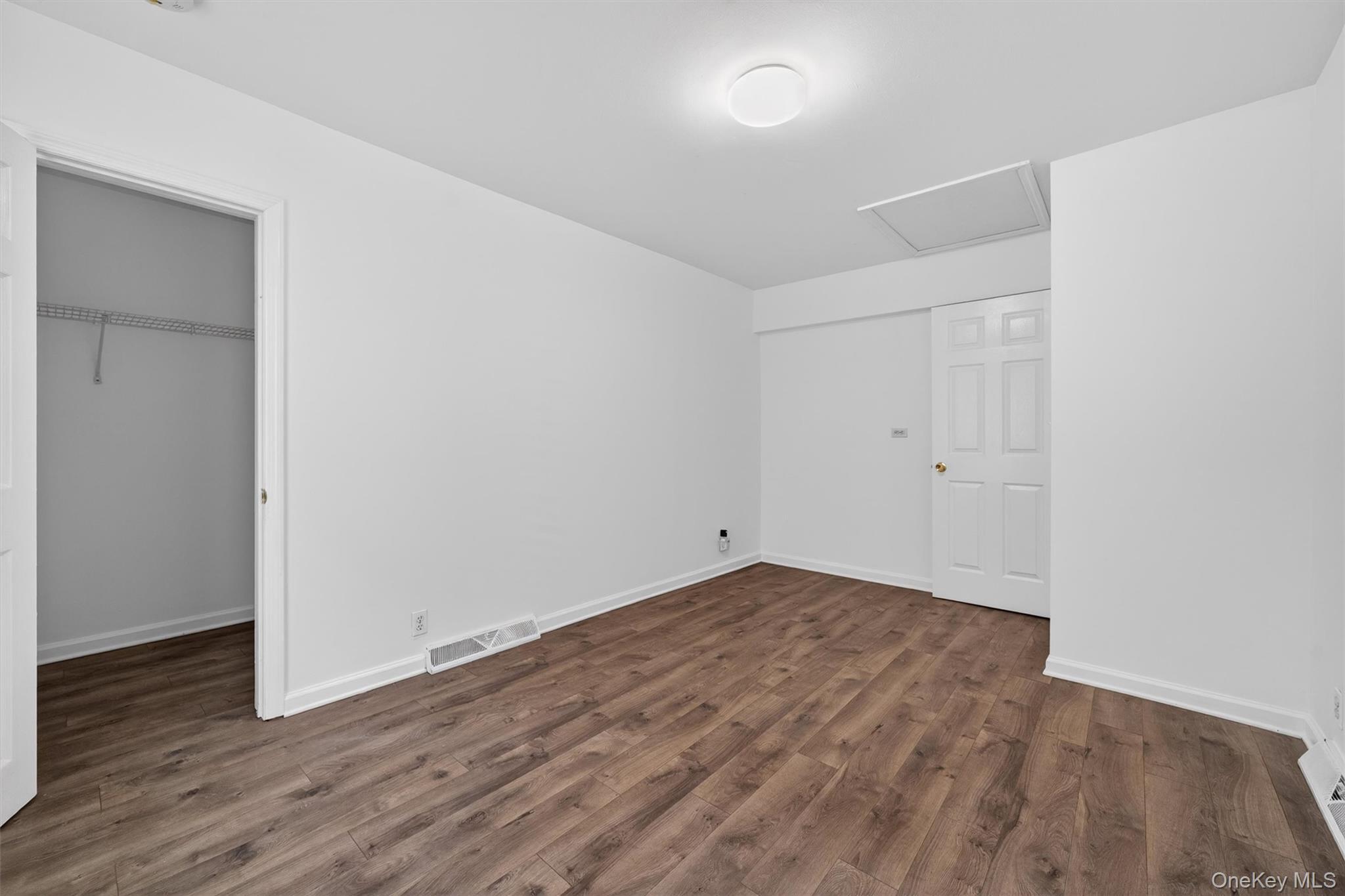 Single Family Lakeview Orange County, NY 10950, MLS-993866-21