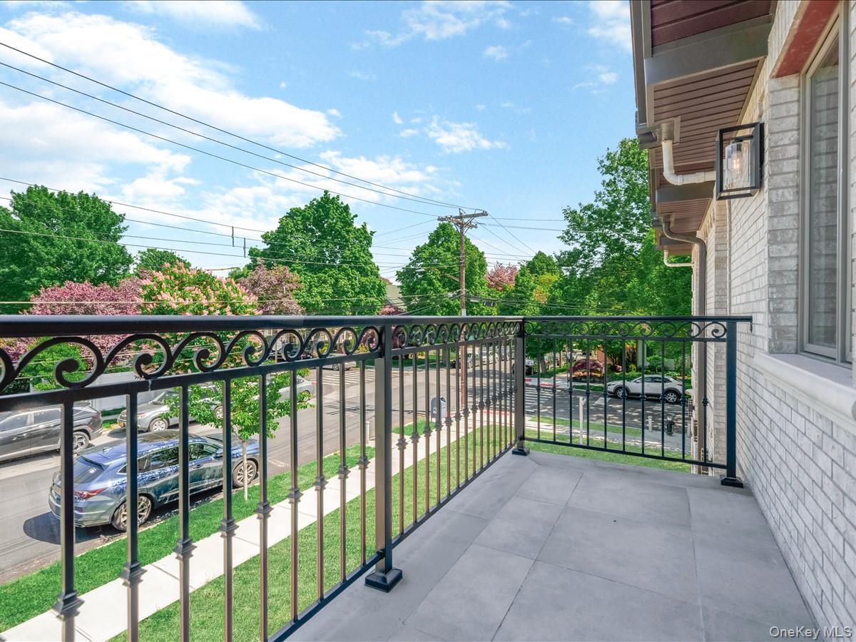 Single Family 211th Street  Queens, NY 11361, MLS-993883-26