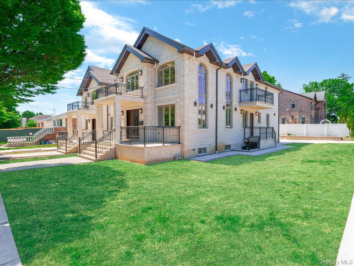 Single Family 211th Street  Queens, NY 11361, MLS-993883-33