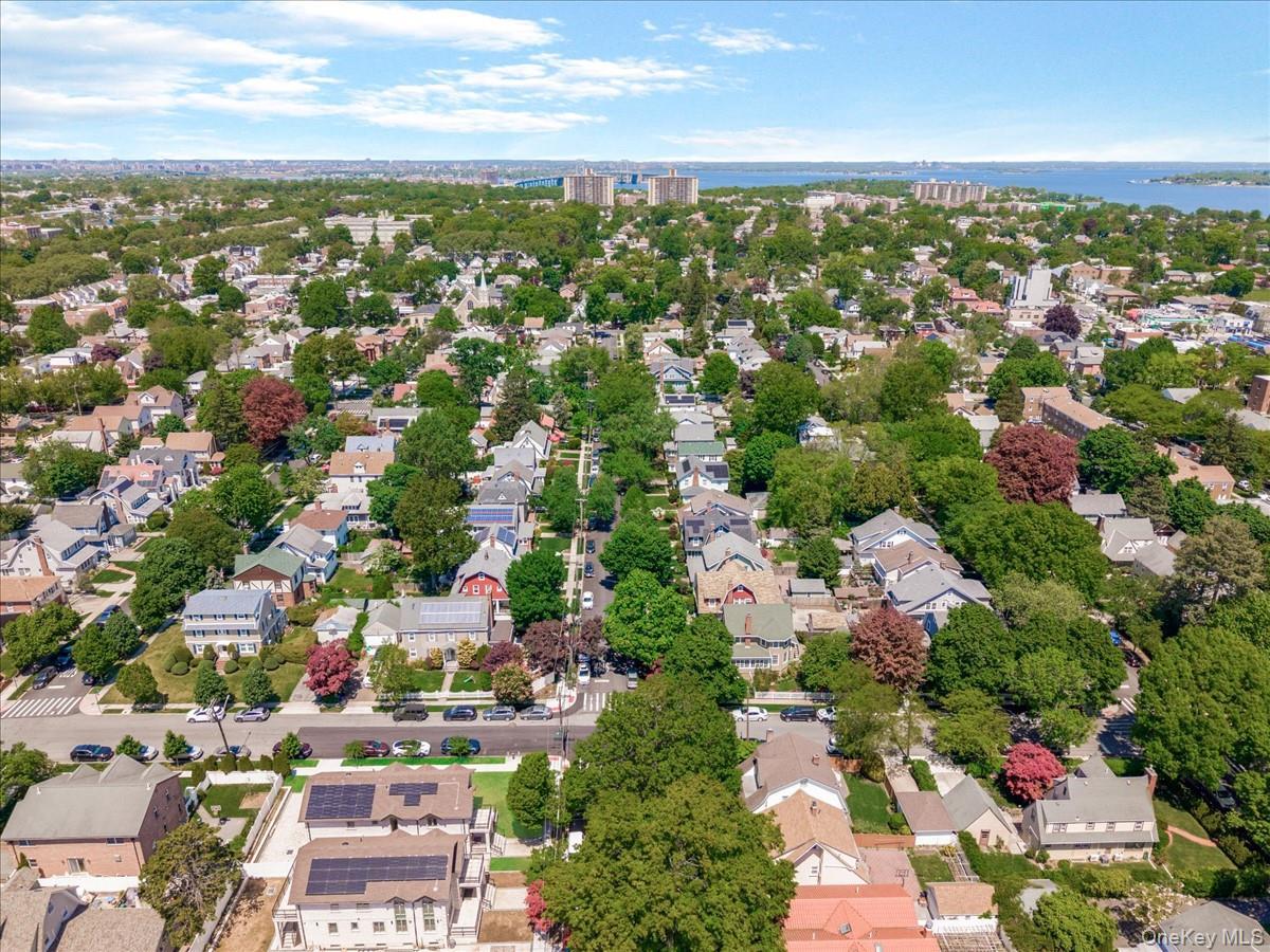 Single Family 211th Street  Queens, NY 11361, MLS-993883-45