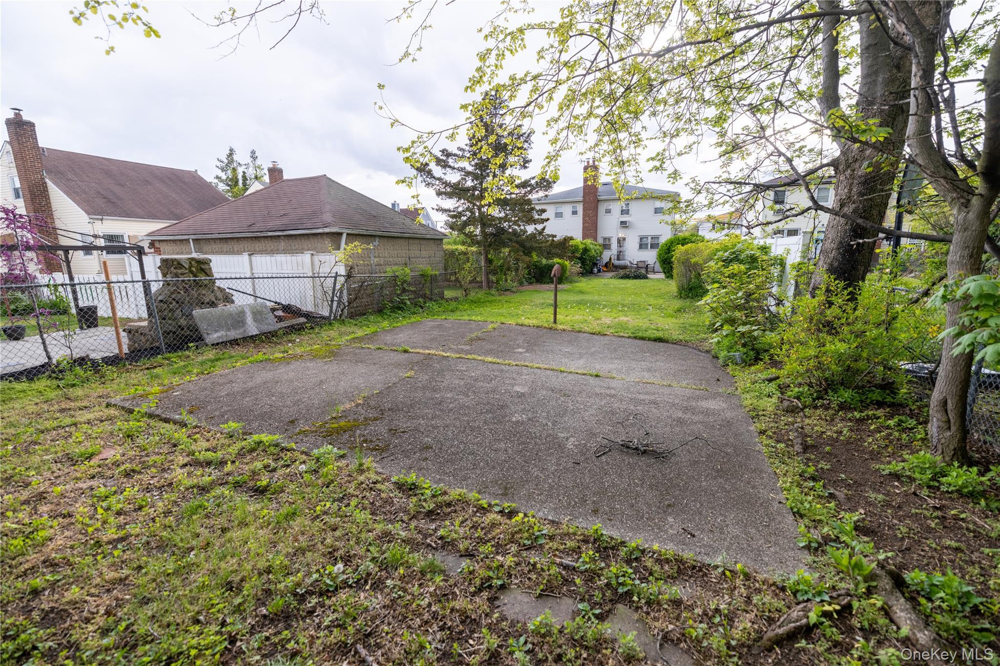 Single Family 259th  Queens, NY 11422, MLS-993934-41