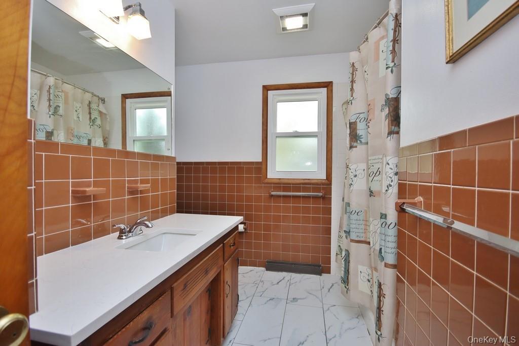 Single Family Cherrywood Drive  Dutchess County, NY 12524, MLS-993963-14