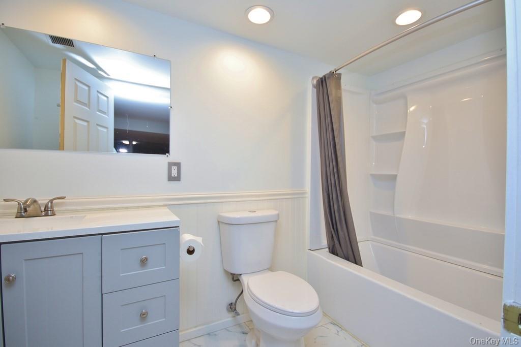 Single Family Cherrywood Drive  Dutchess County, NY 12524, MLS-993963-22