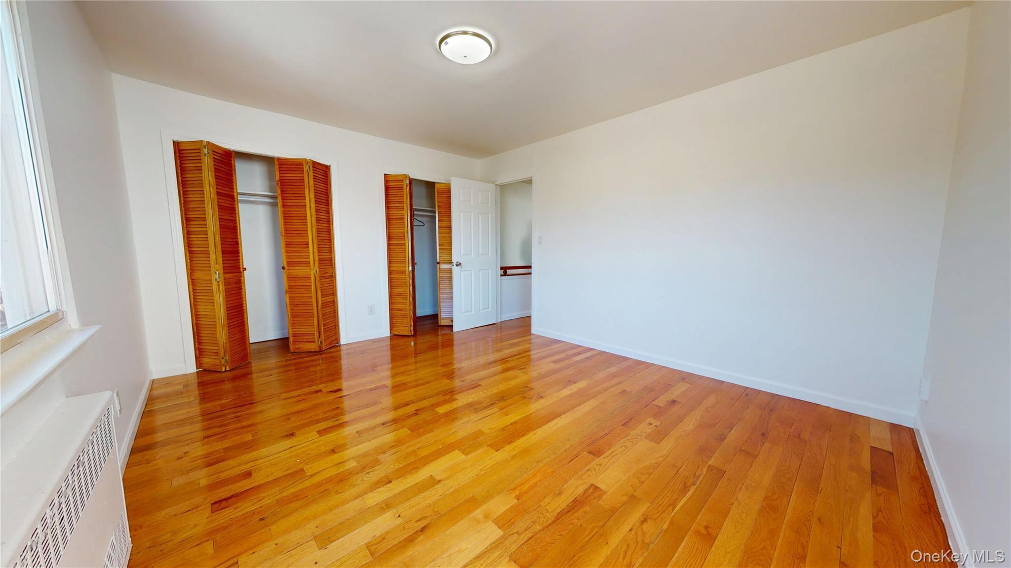 Single Family 141st  Queens, NY 11413, MLS-993974-18