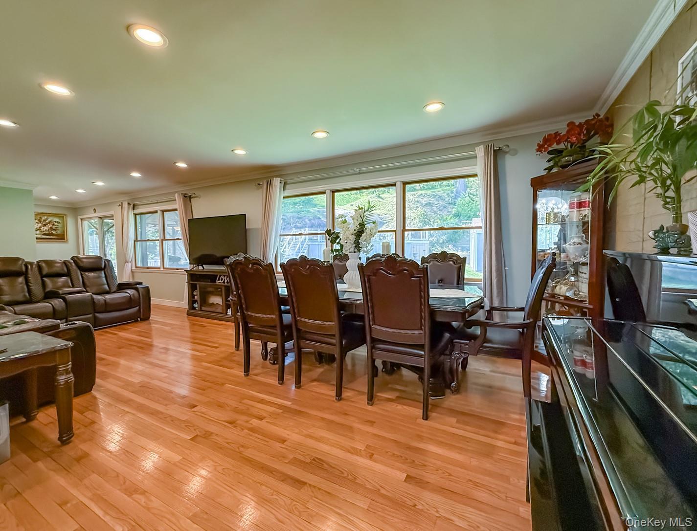 Single Family Meadow Westchester County, NY 10548, MLS-994016-13