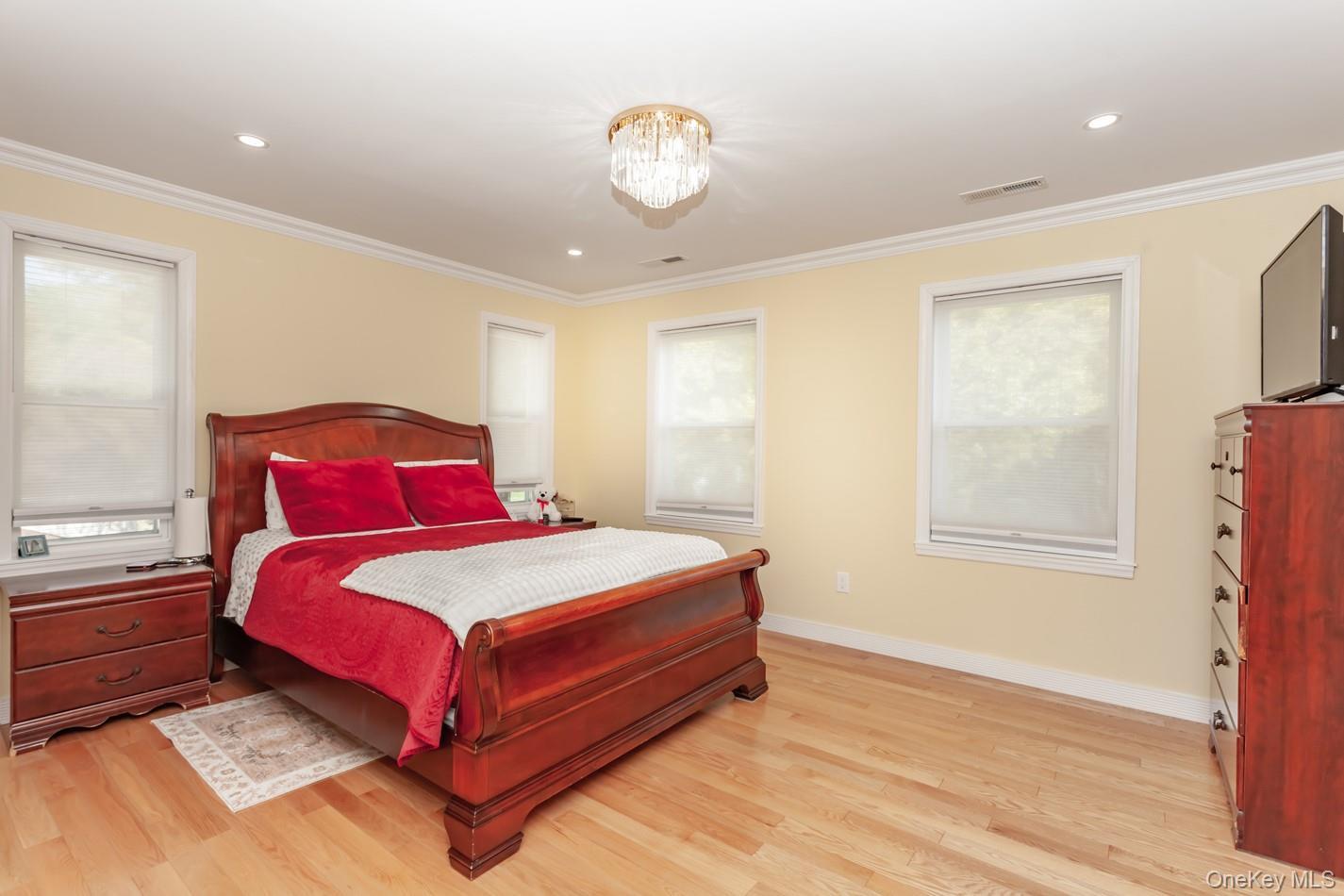 Single Family Meadow Westchester County, NY 10548, MLS-994016-17