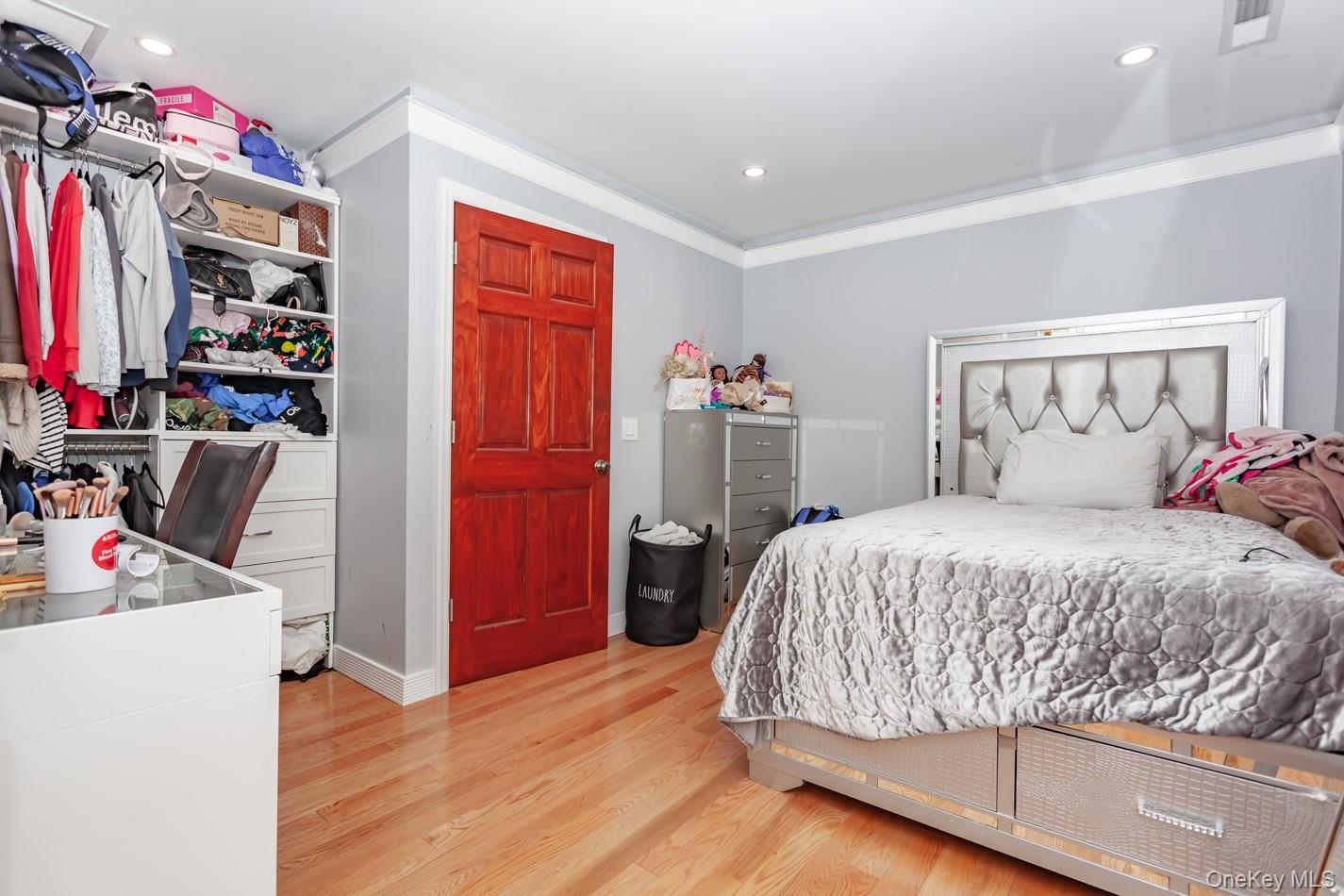 Single Family Meadow Westchester County, NY 10548, MLS-994016-25