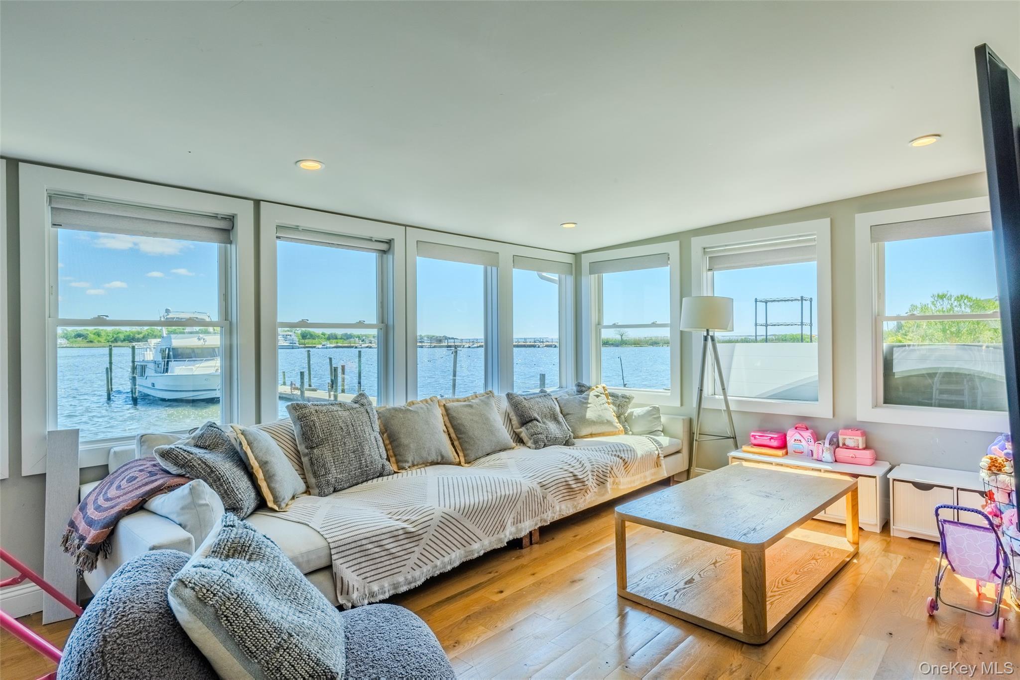 Single Family Old Neck Road S  Suffolk County, NY 11934, MLS-994017-15