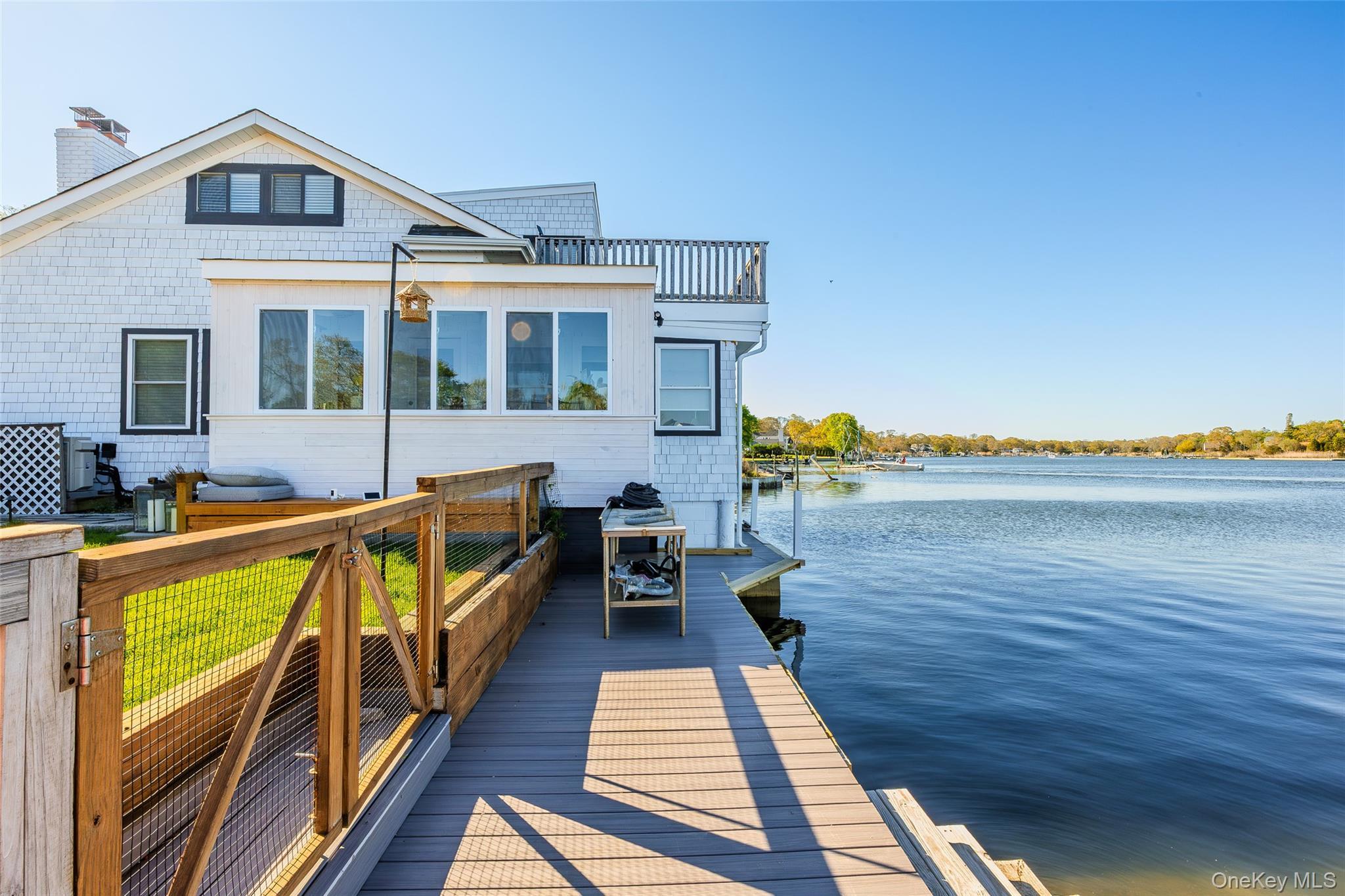 Single Family Old Neck Road S  Suffolk County, NY 11934, MLS-994017-40