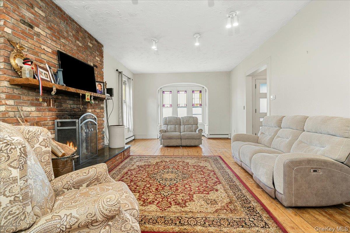 Single Family Maple Avenue Orange County, NY 10924, MLS-994026-10