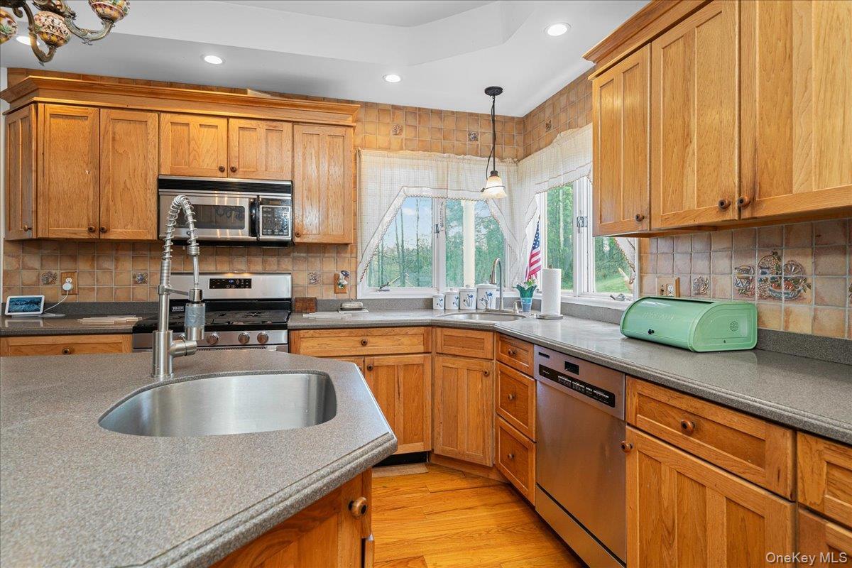 Single Family Maple Avenue Orange County, NY 10924, MLS-994026-20
