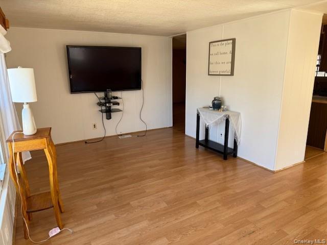 Single Family Old Country Road Unit #415 Suffolk County, NY 11901, MLS-994031-3