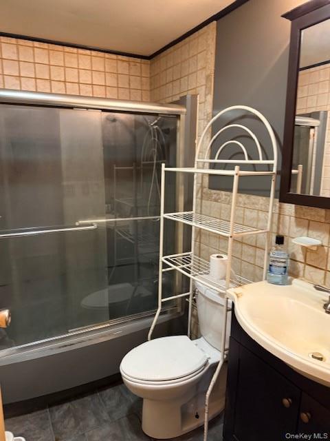 Single Family Old Country Road Unit #415 Suffolk County, NY 11901, MLS-994031-9