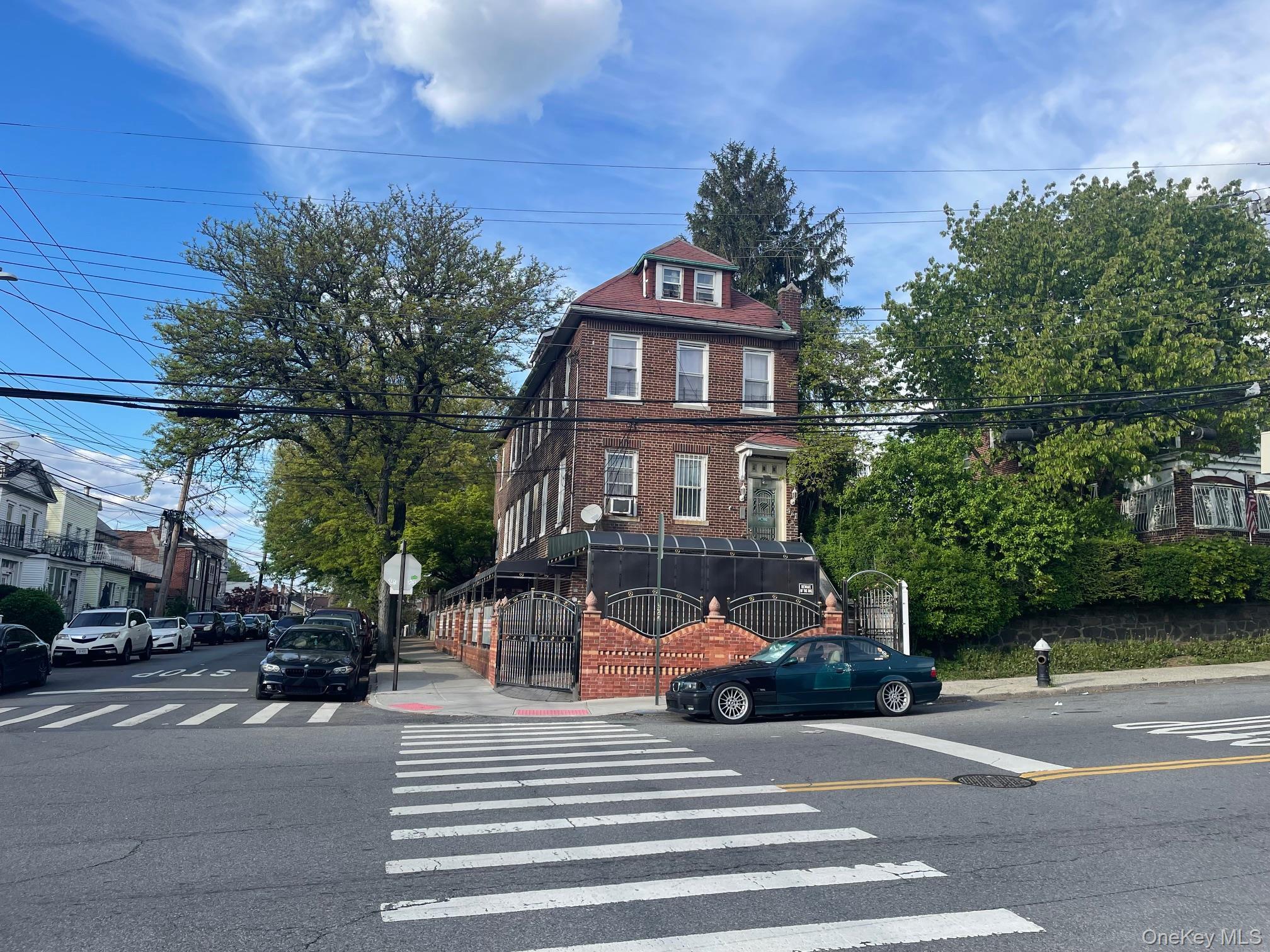 Single Family 237th  Bronx, NY 10466, MLS-994055-3