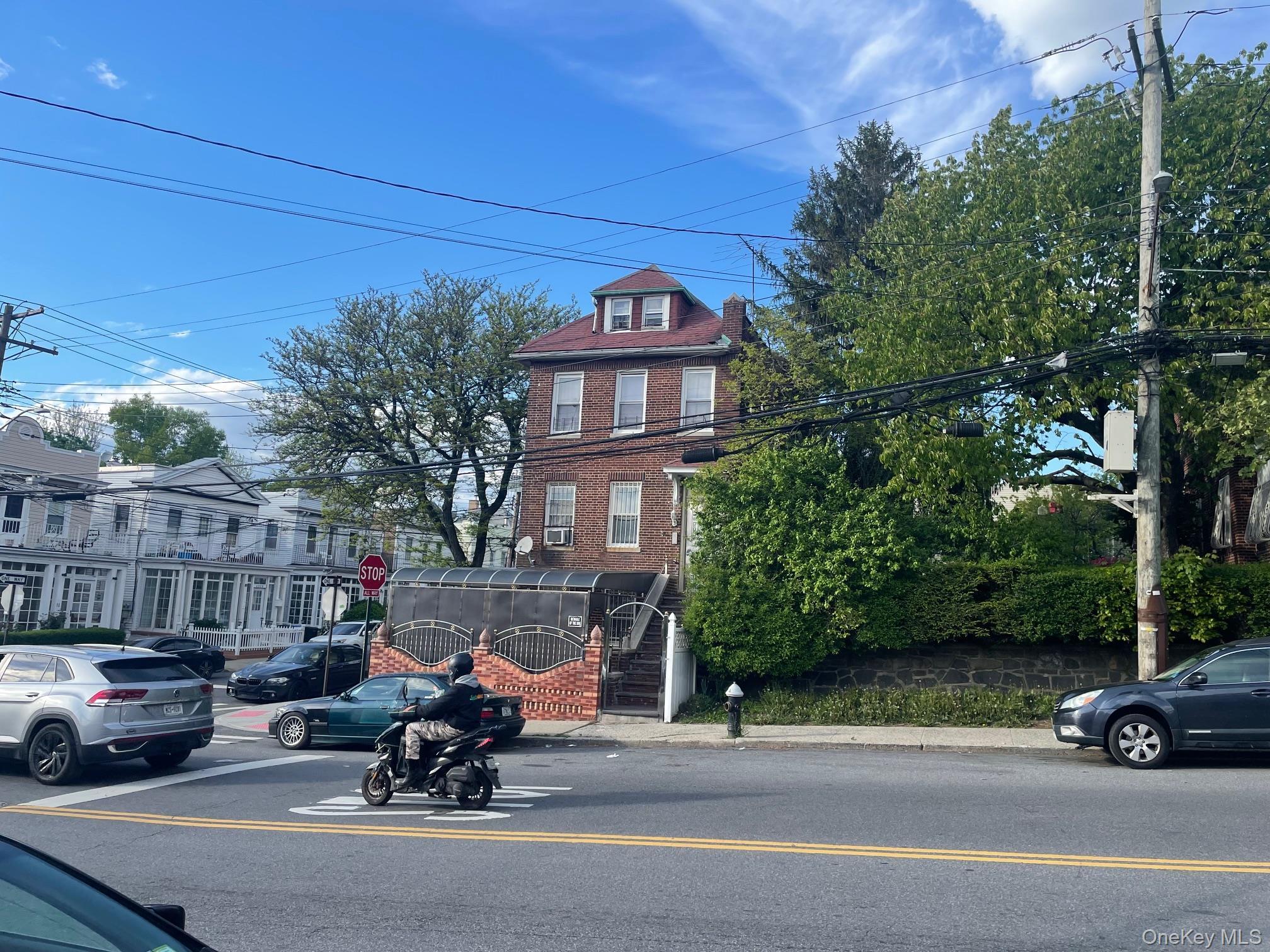 Single Family 237th  Bronx, NY 10466, MLS-994055-5