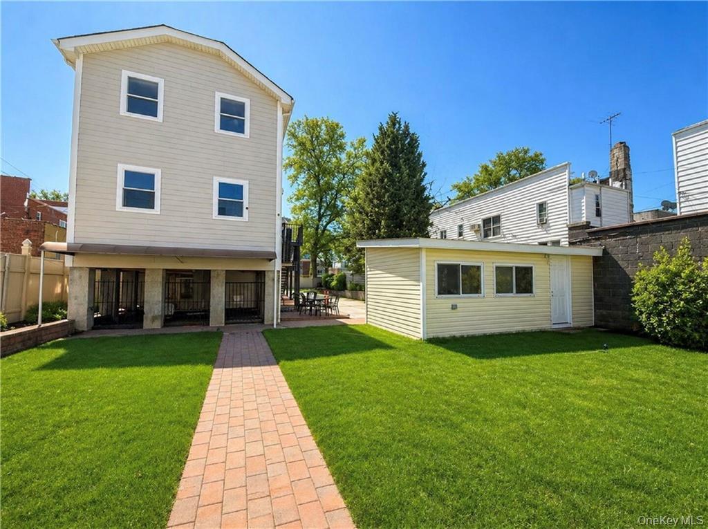 Single Family Shore  Brooklyn, NY 11235, MLS-994073-7