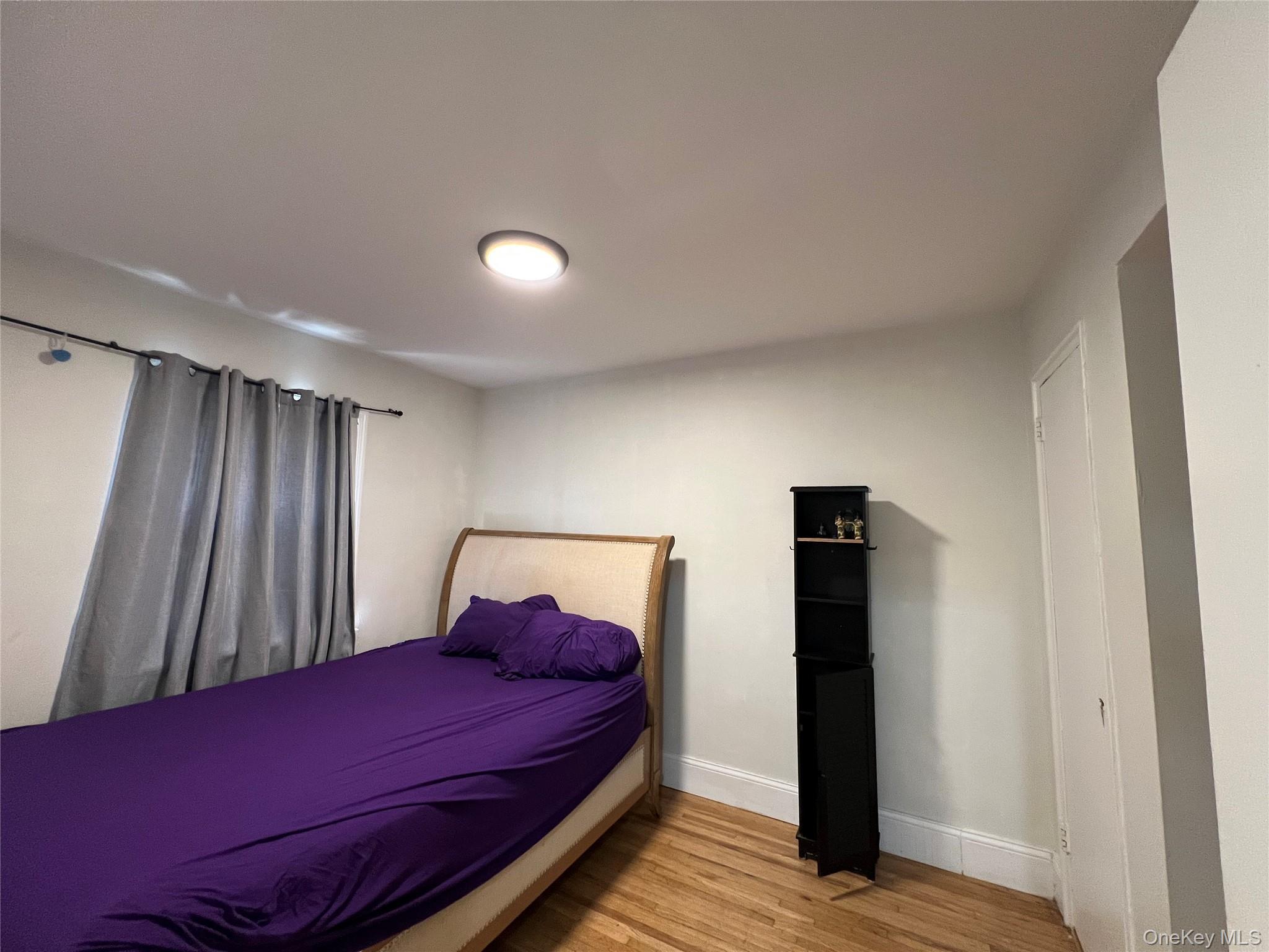 Single Family 223rd Bronx, NY 10466, MLS-994089-13