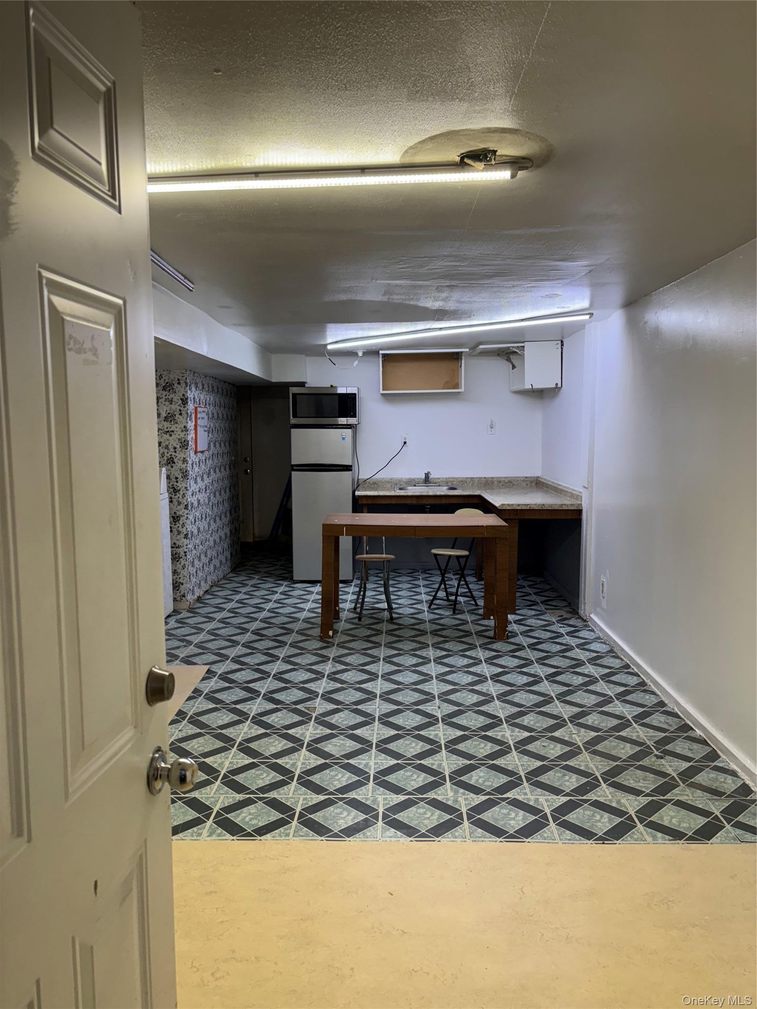 Single Family 223rd Bronx, NY 10466, MLS-994089-20